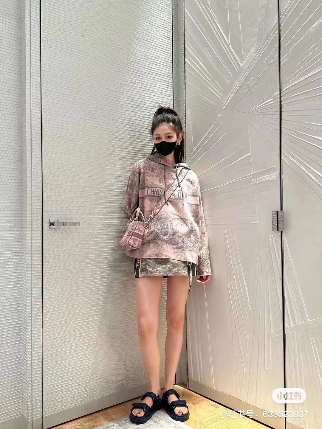 ED0656AE-A29A-43FB-8299-3EB51CE02FD7