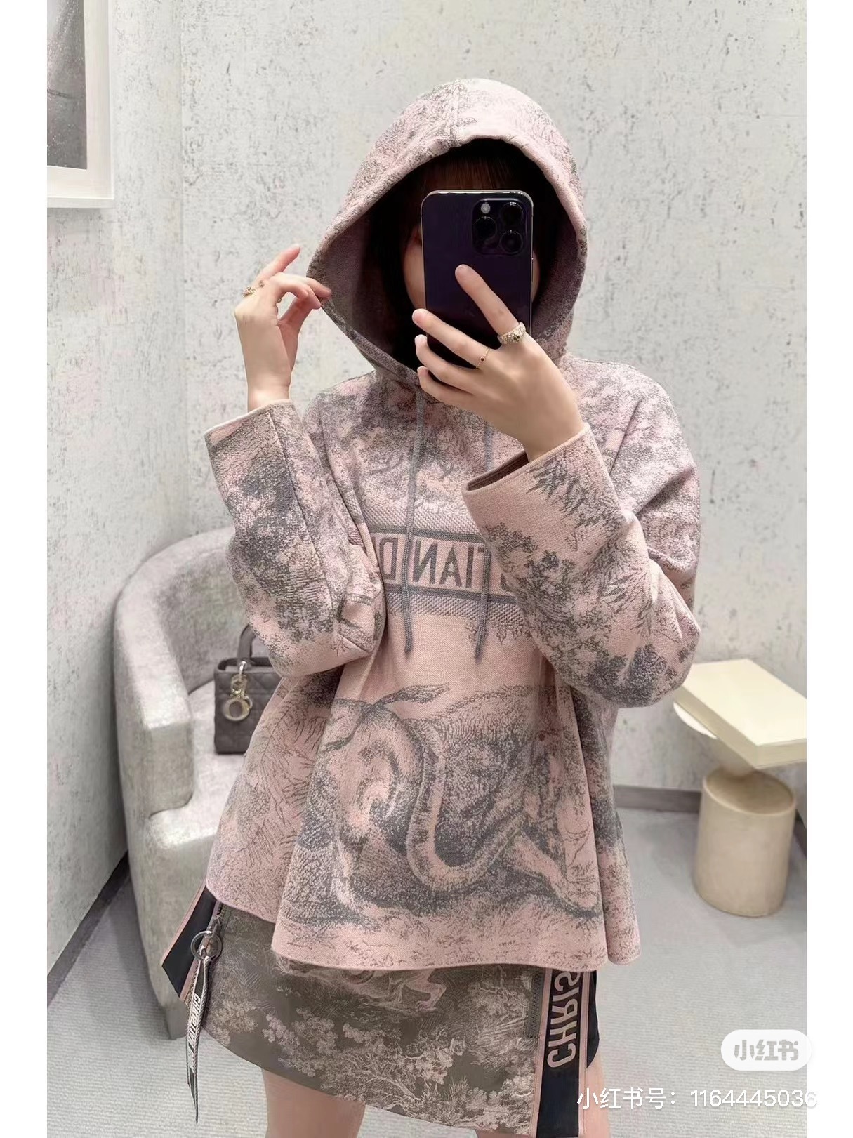 C2961E57-CCF0-407B-908F-2650AF90DC25