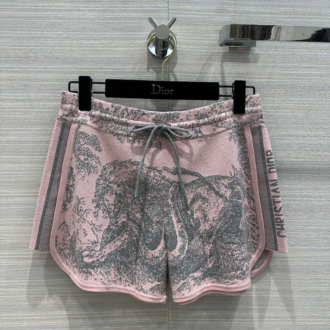 FEBAB0DA-7FB3-4727-B583-6777FFD89F99