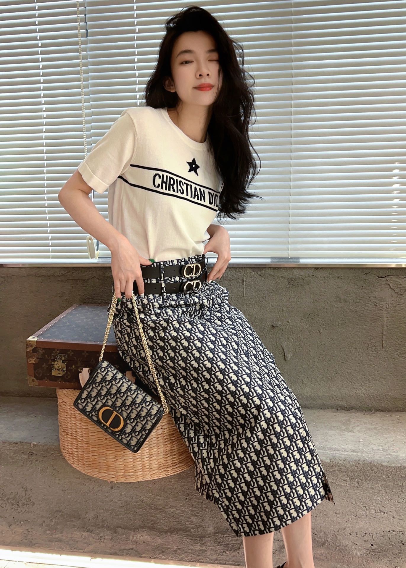 228DF93F-5B5D-4C8B-8712-4A1D75C43572