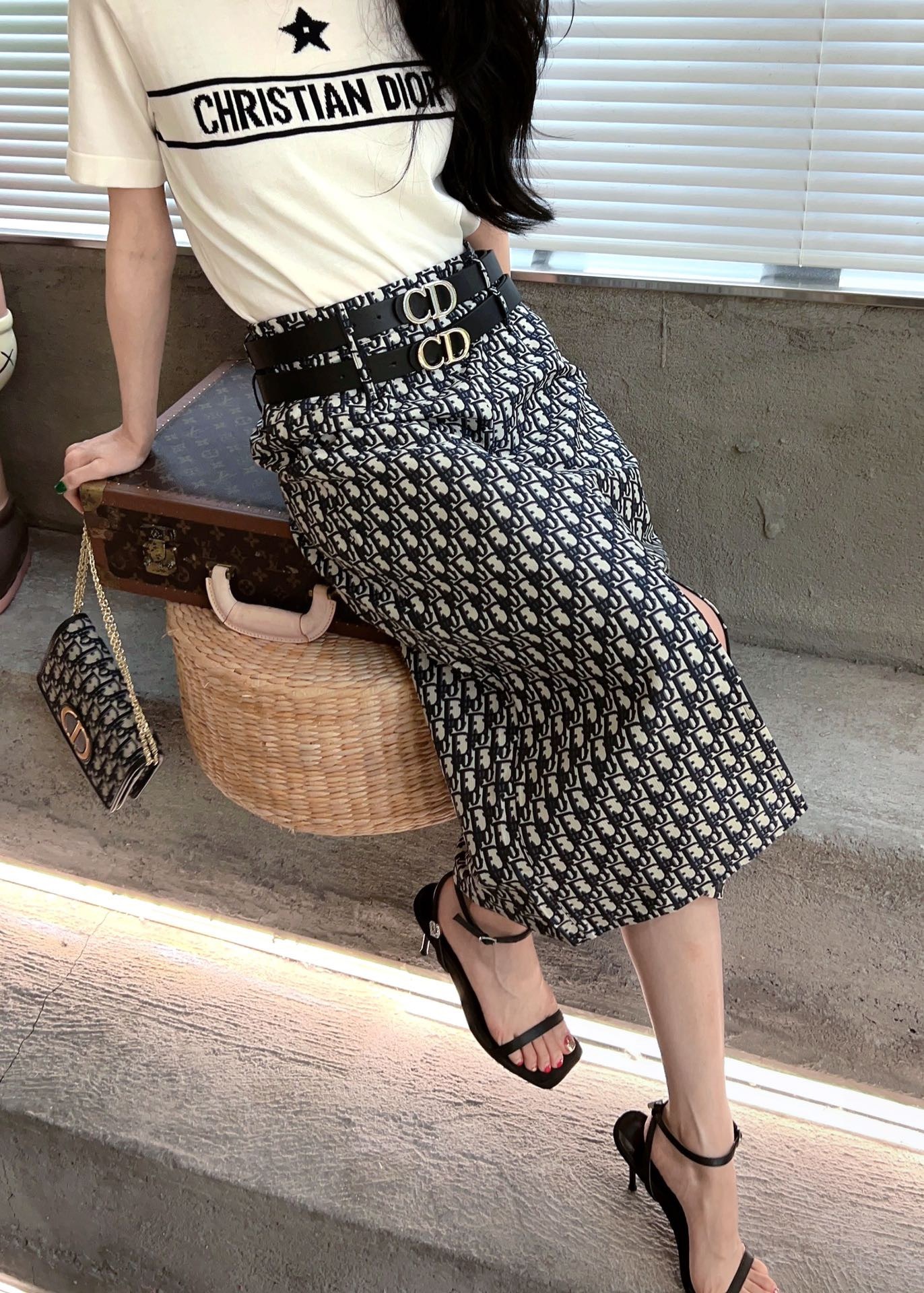 404BE838-1449-482D-9859-C2FC8A58DAB1