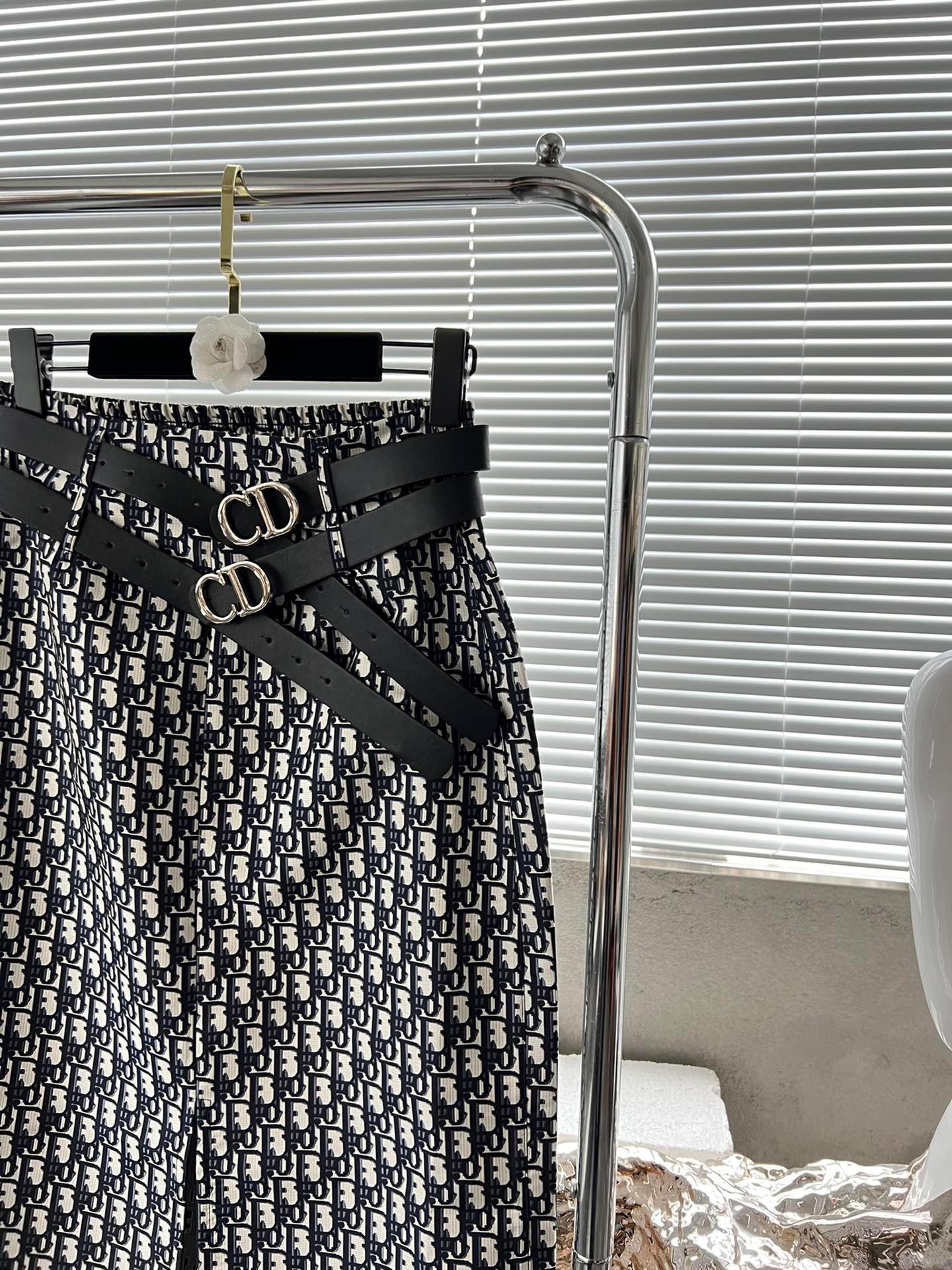 E184E0A7-D479-4862-A7C5-13548F0C4173