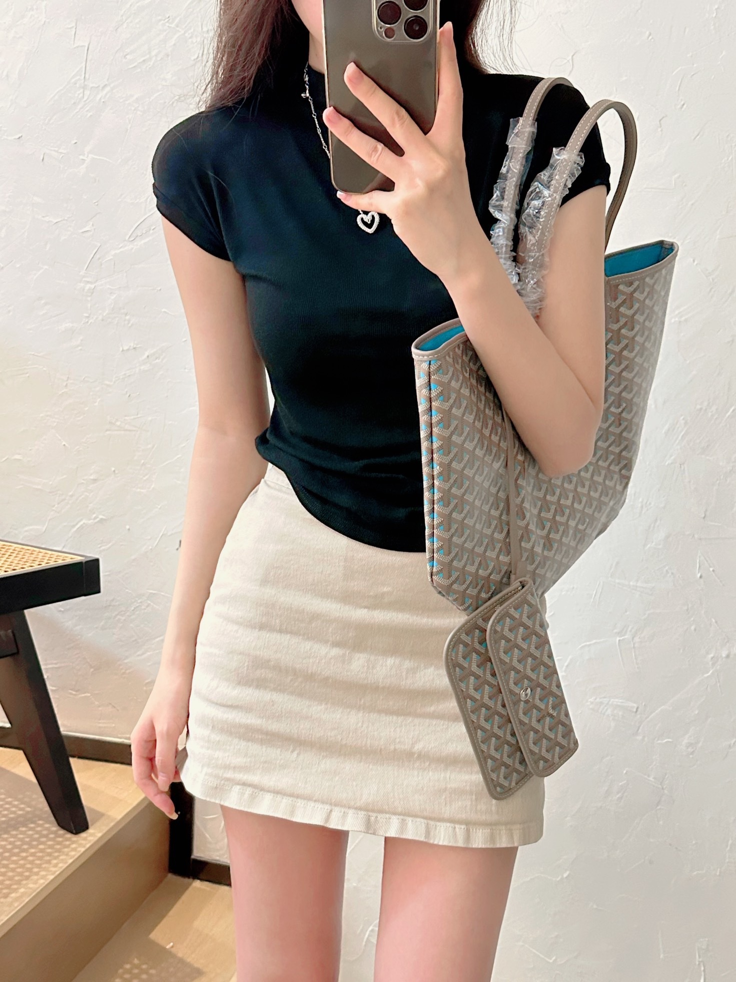 39B327EC-39F6-4113-B166-C37FCC54465F