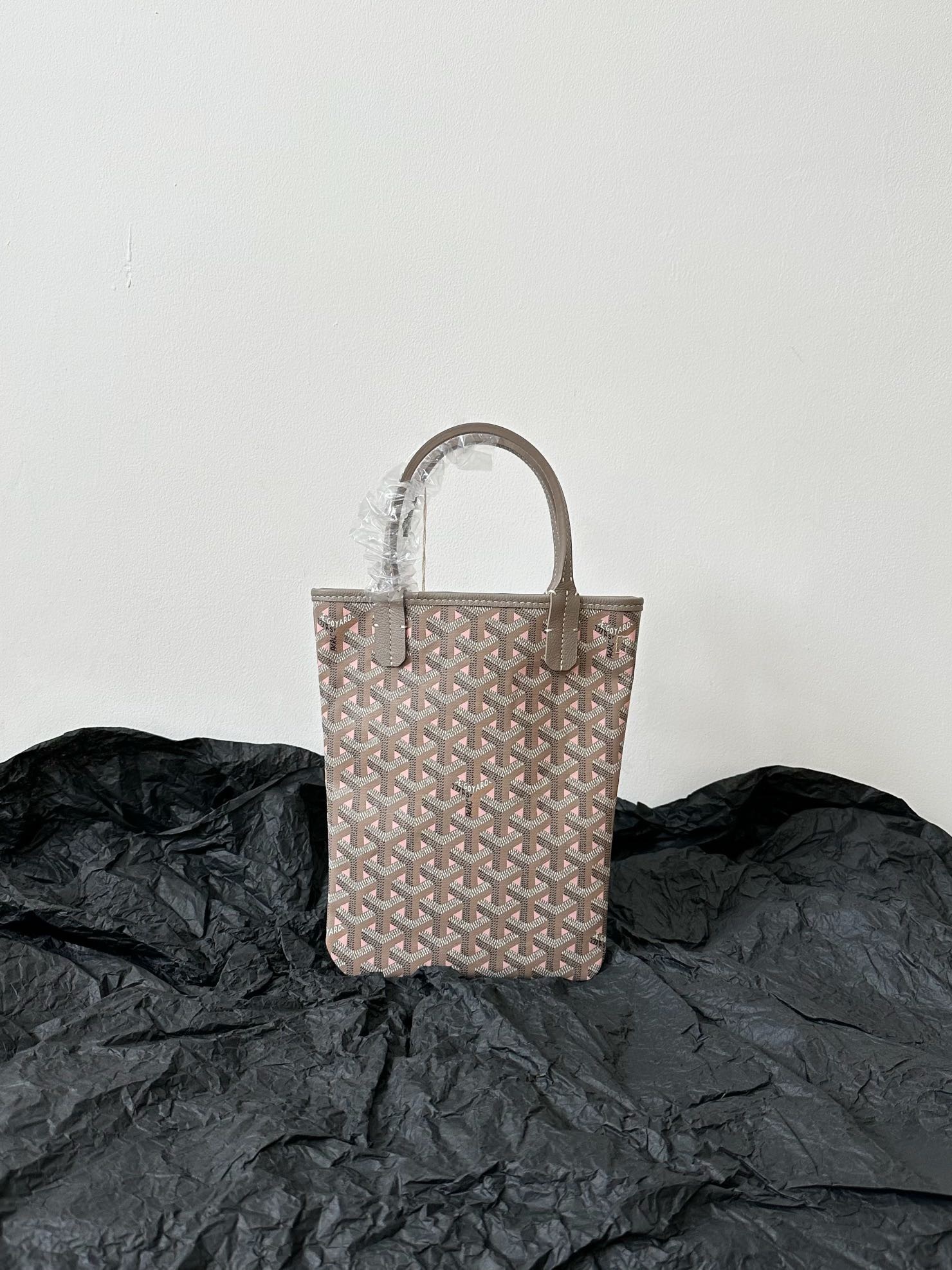 73C60EA1-53A1-466C-A533-49FB558E5148