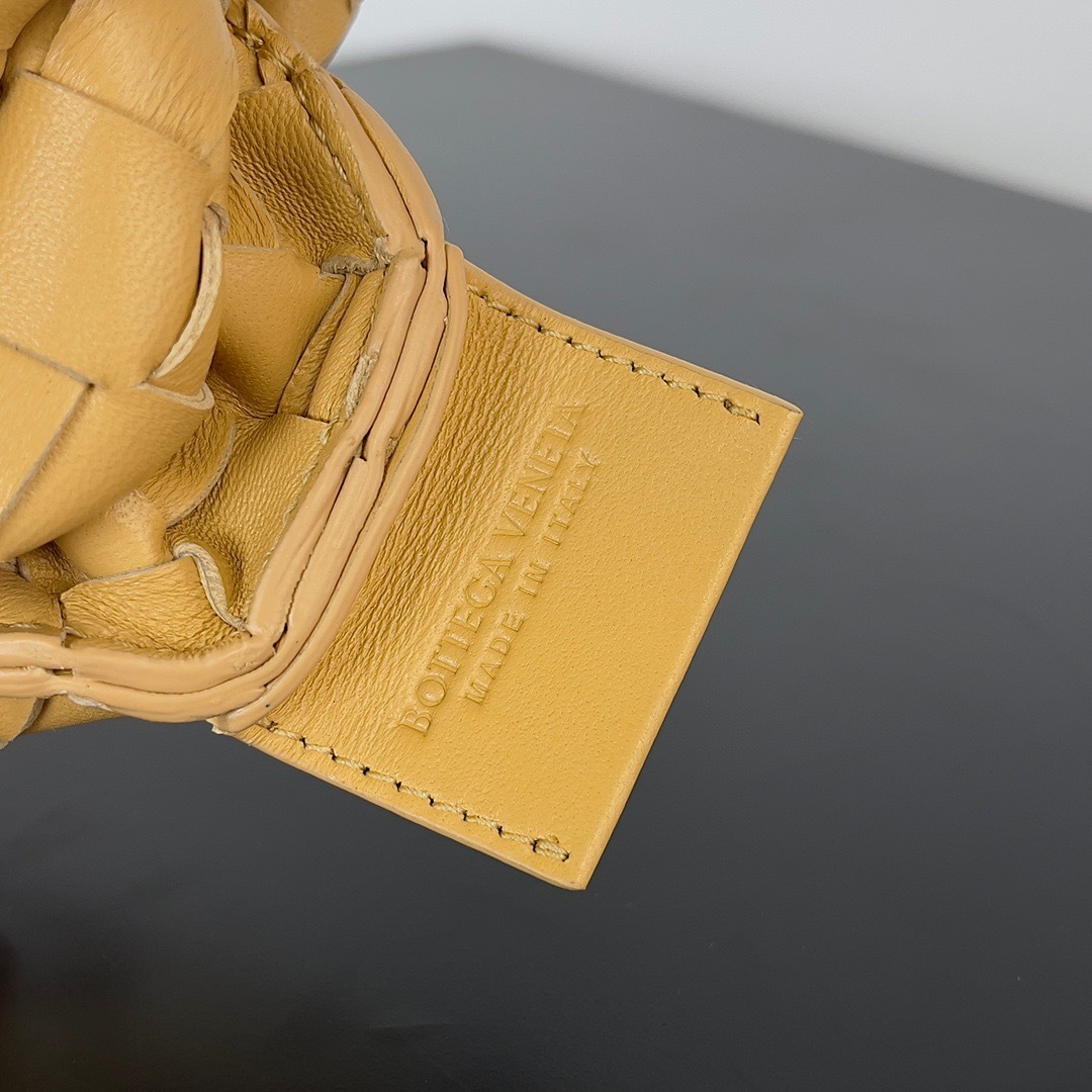 FC169699-BE10-44D3-9ABF-2F93F9FA9241