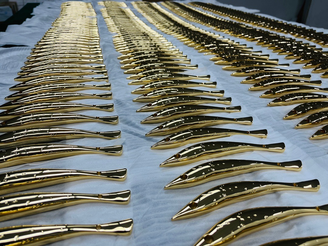 6C41C381-22B1-4696-9A97-31E782A43483