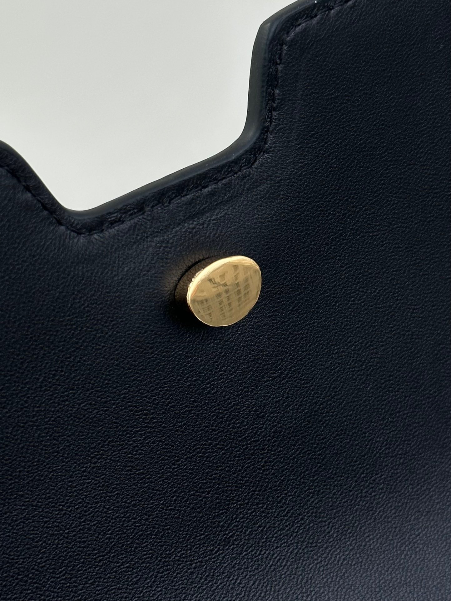 18C163FB-45C2-48FE-995C-C14ED7CCBDFE