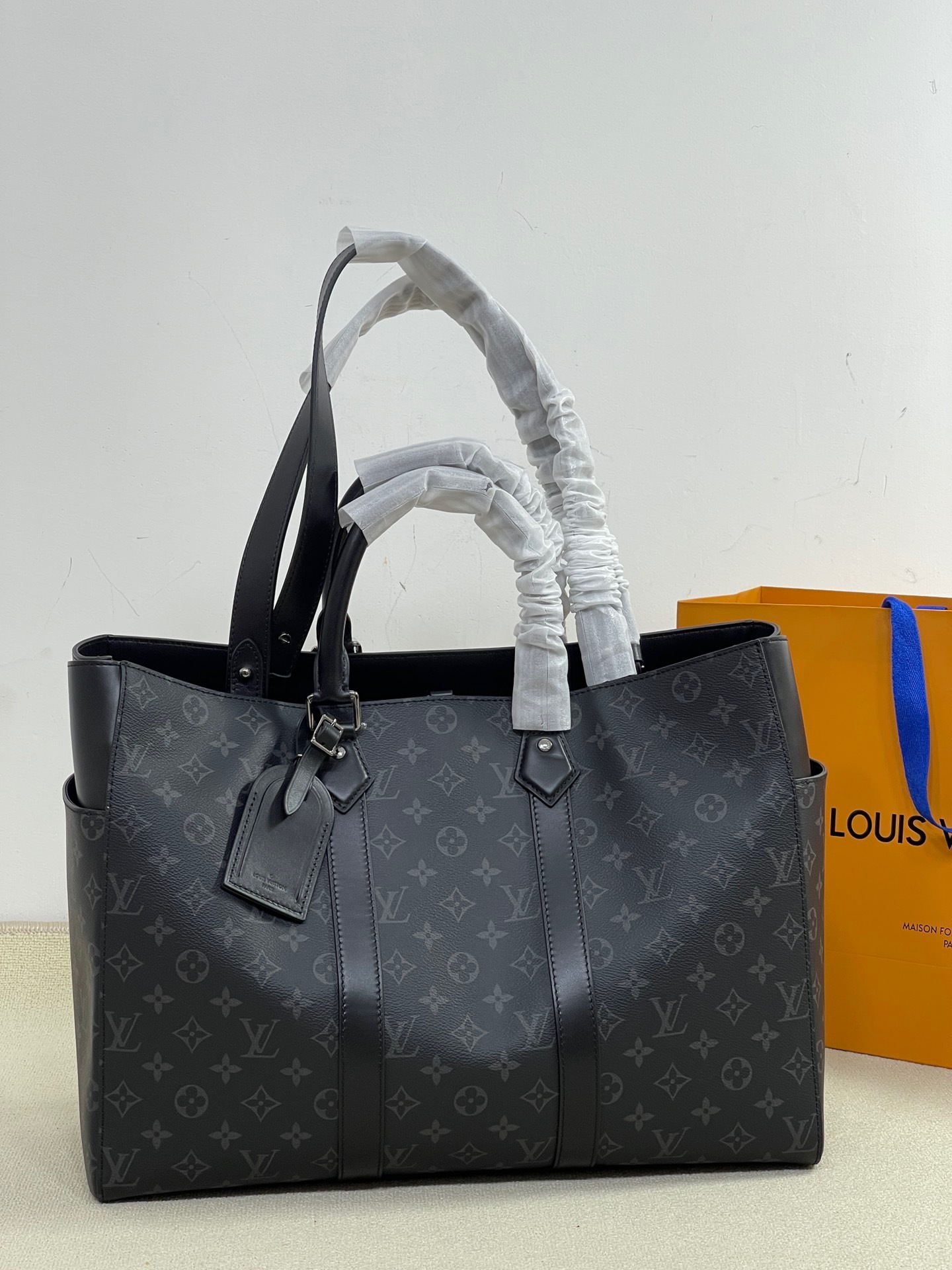 2DFAC18E-7E38-45A8-B394-1F66F424070F