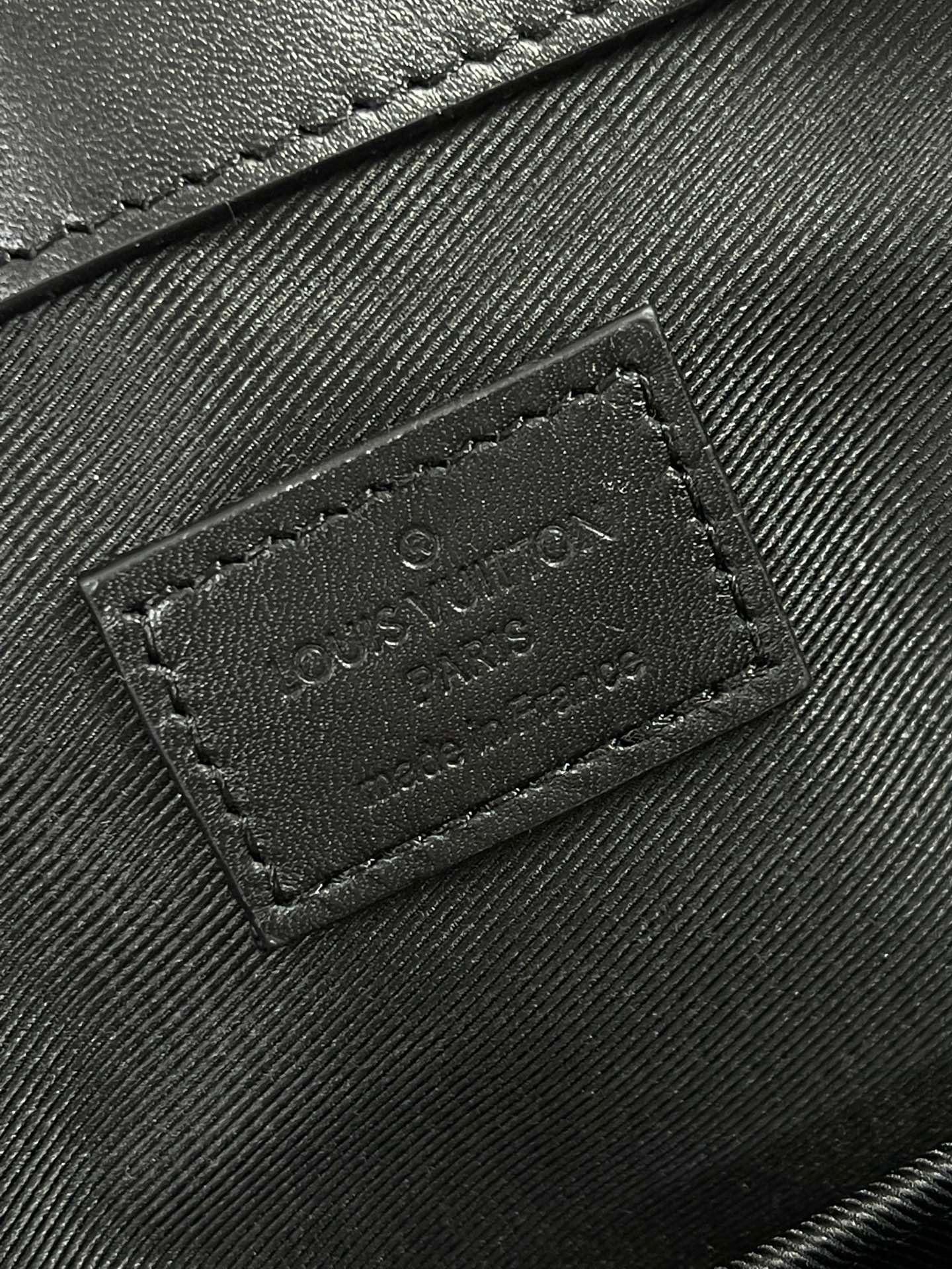 1499CADC-815C-49DC-A8CC-7D1CADCEDAB3