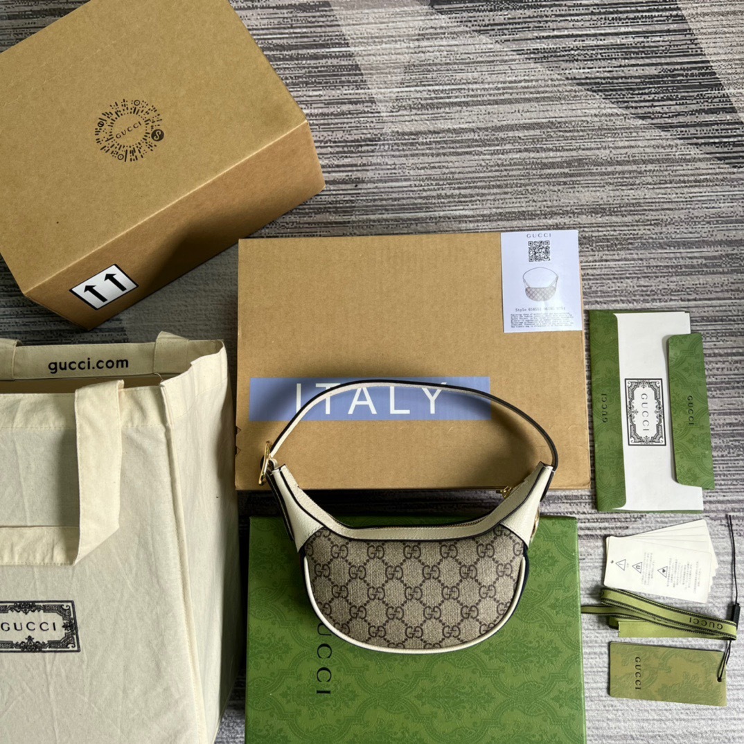 D670DD61-1335-4D96-B10F-AE1E2C53A585