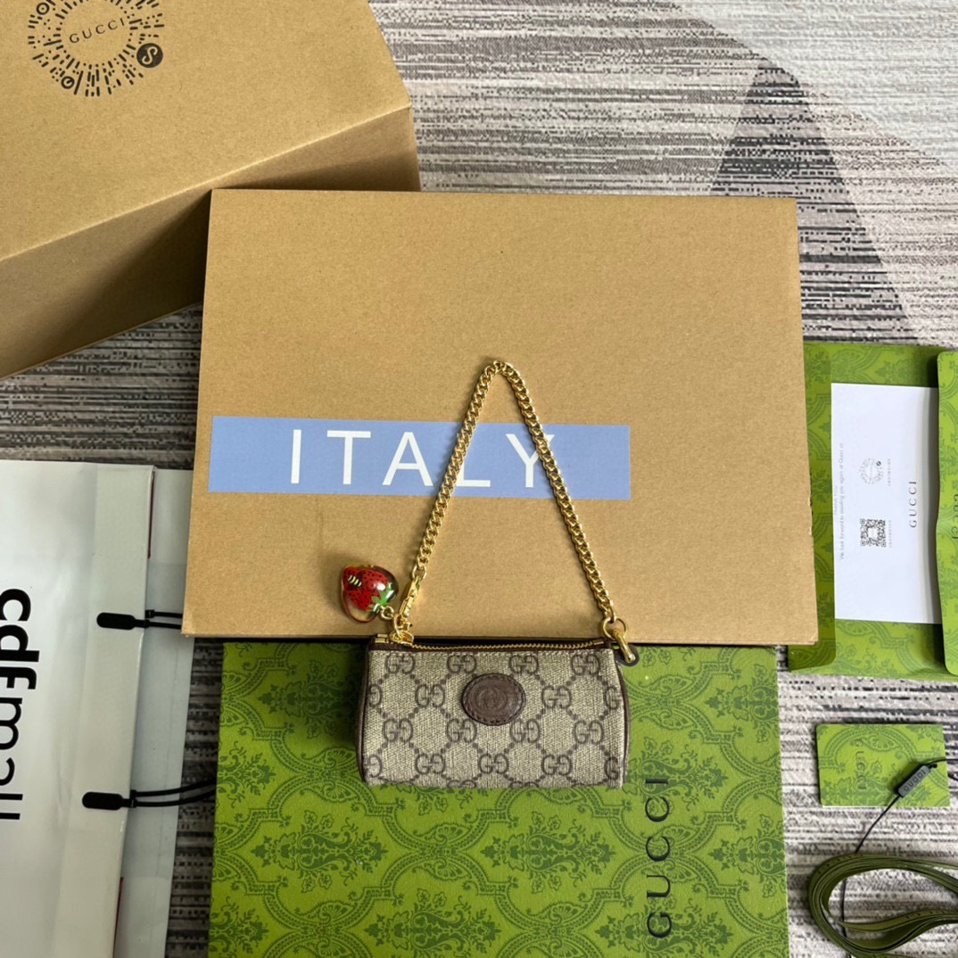 FC1DBC82-B93F-4B9B-BF24-529D07DC09EF