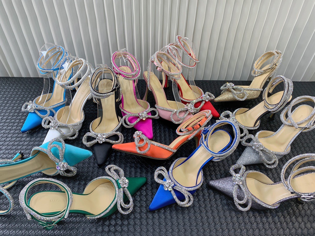 8392DE7D-3D3A-4584-85F8-441345D42378