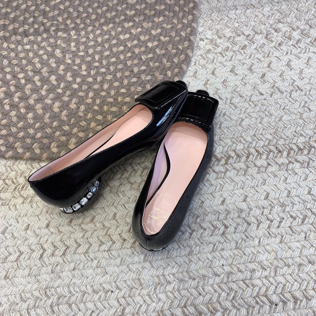 7B887B8D-EC9C-4A50-BA37-4F30729338EE