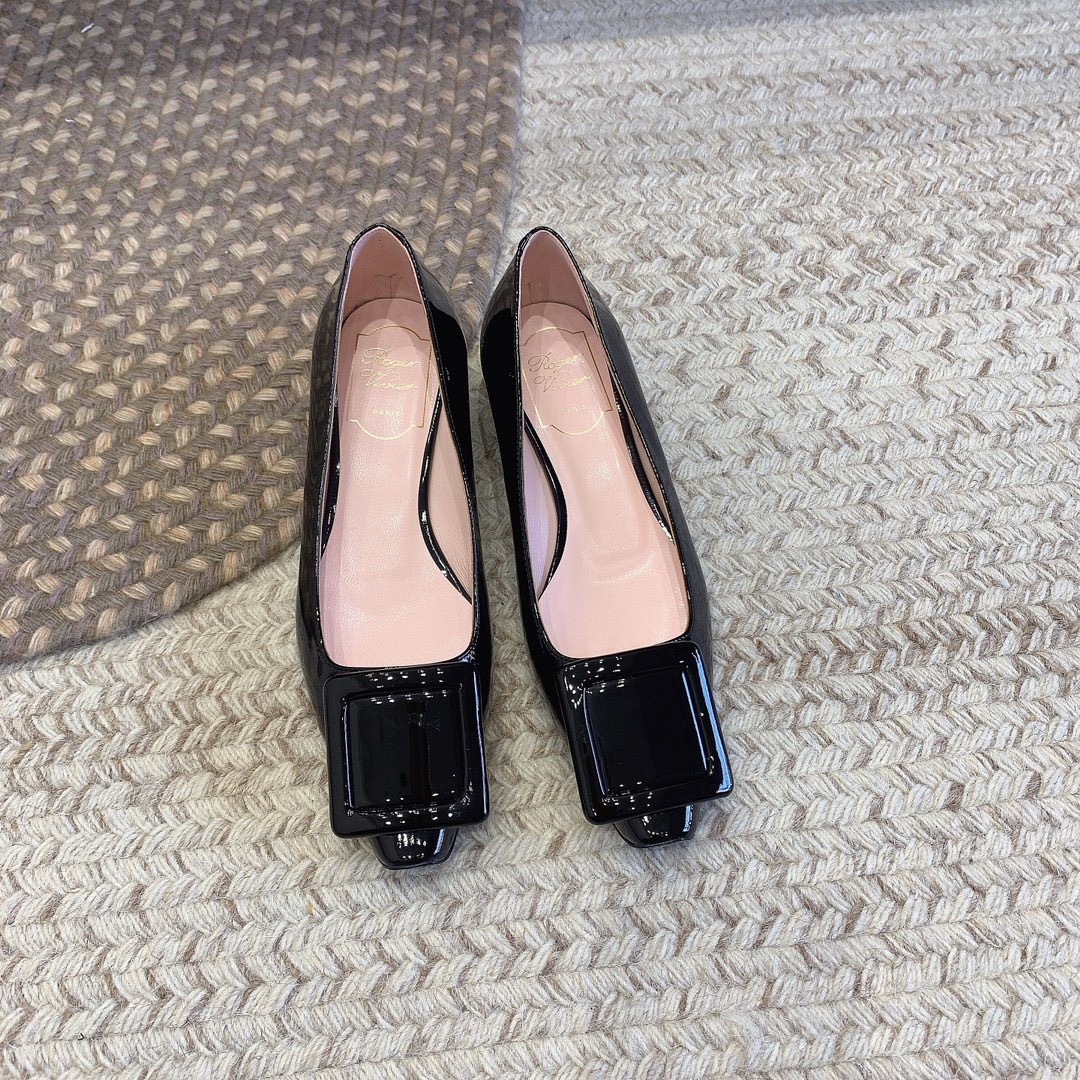 9660B24C-166E-4572-AA1B-6584C81DF8A8