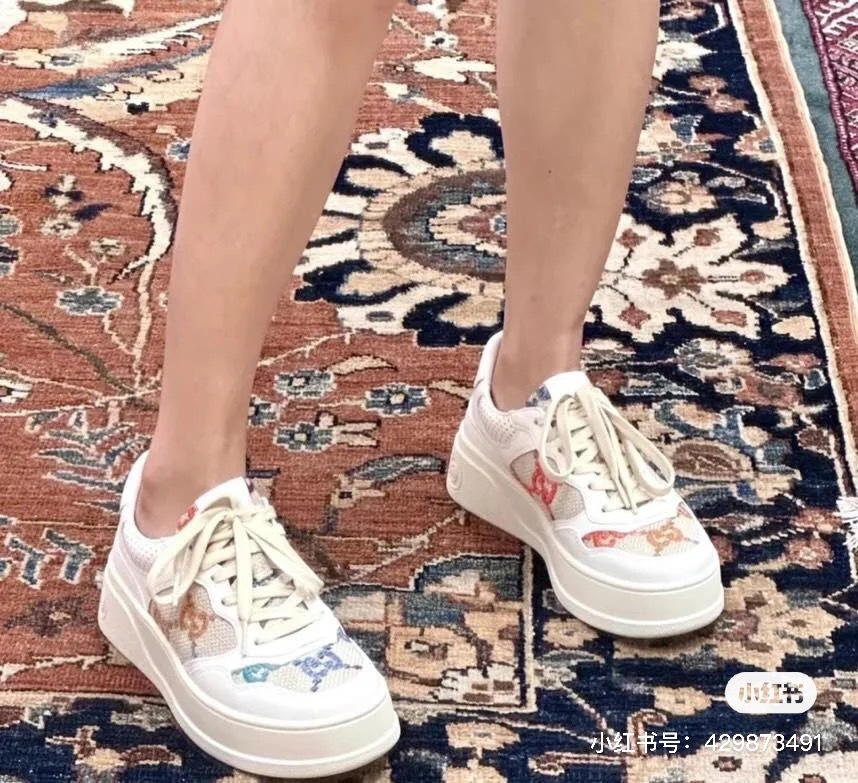 6633CEF4-01B2-4785-8F9E-A196C644D667