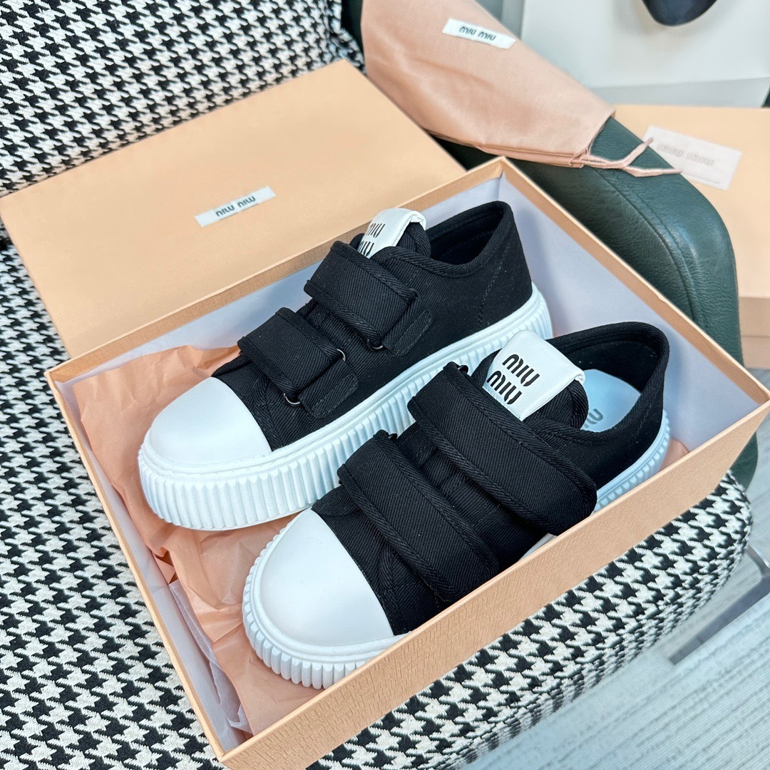 FDE3FC3A-6860-4CC6-BB79-9099A55D21EA