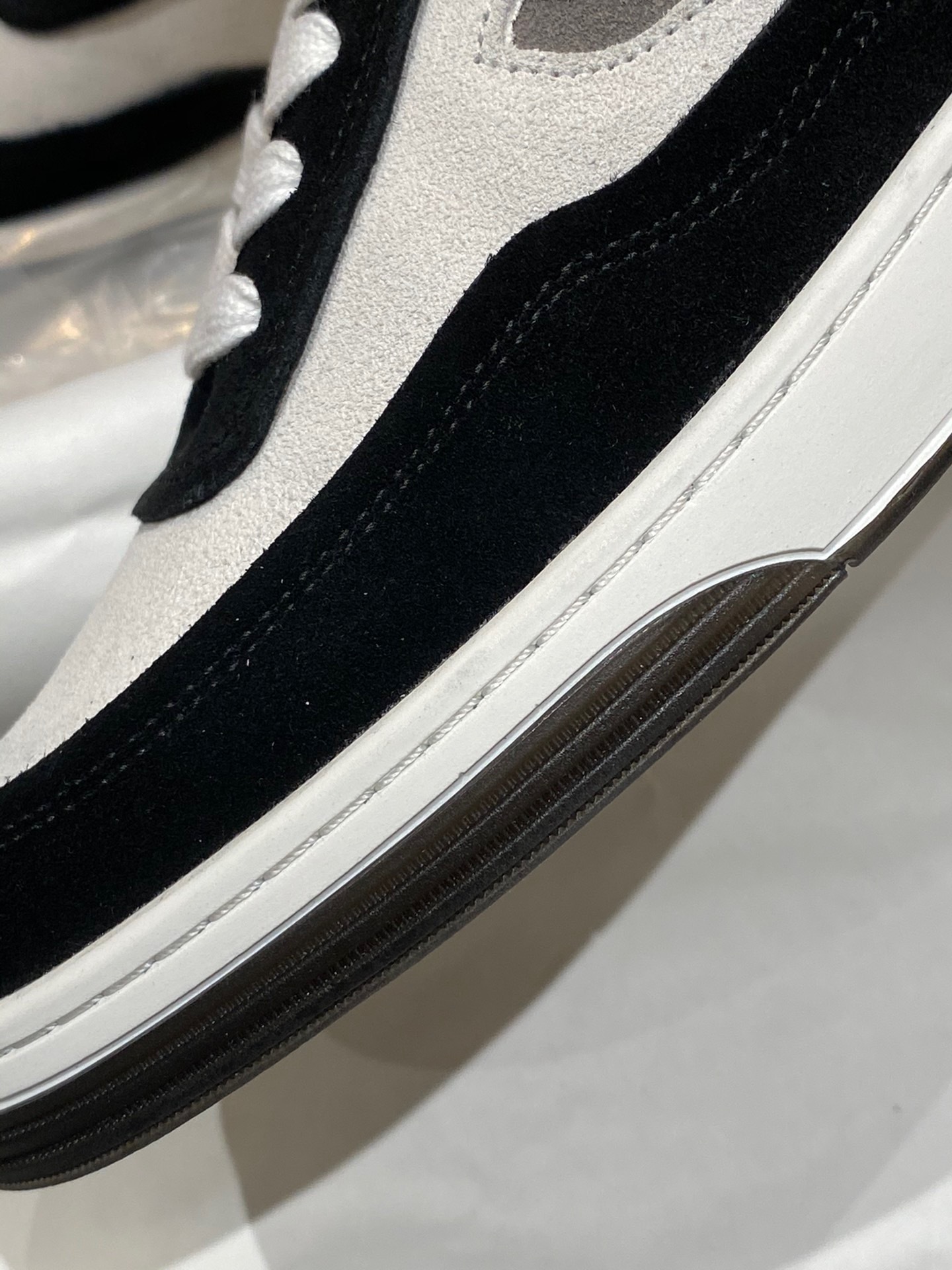 29E29CAA-66FB-4D91-B0E5-CE1152724B83