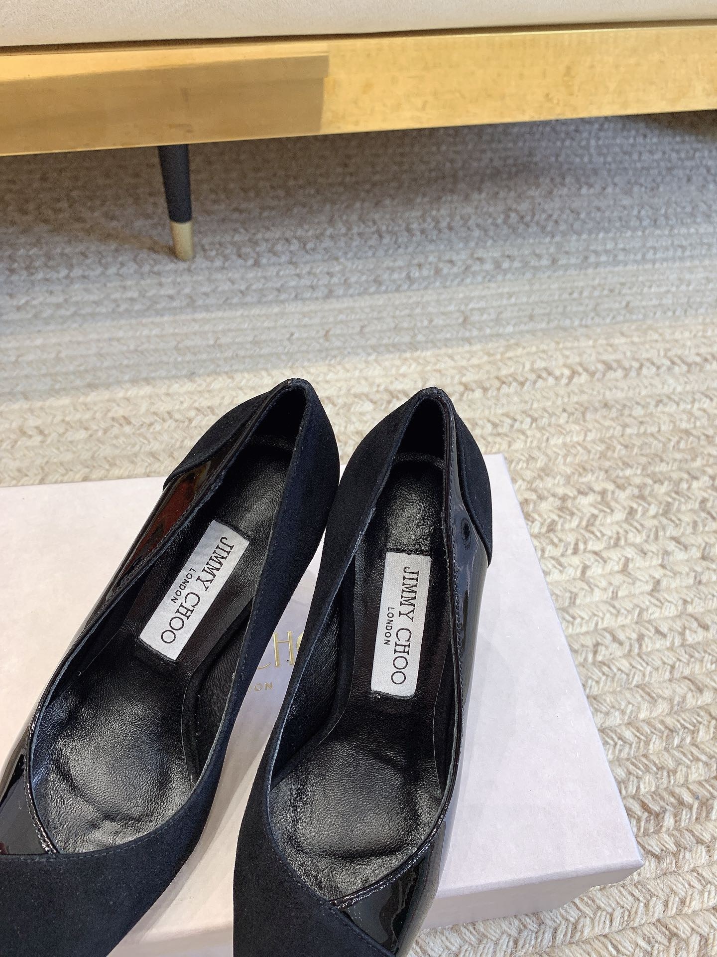 544CC242-44A7-4B1D-99AF-AA6266A6FE0F