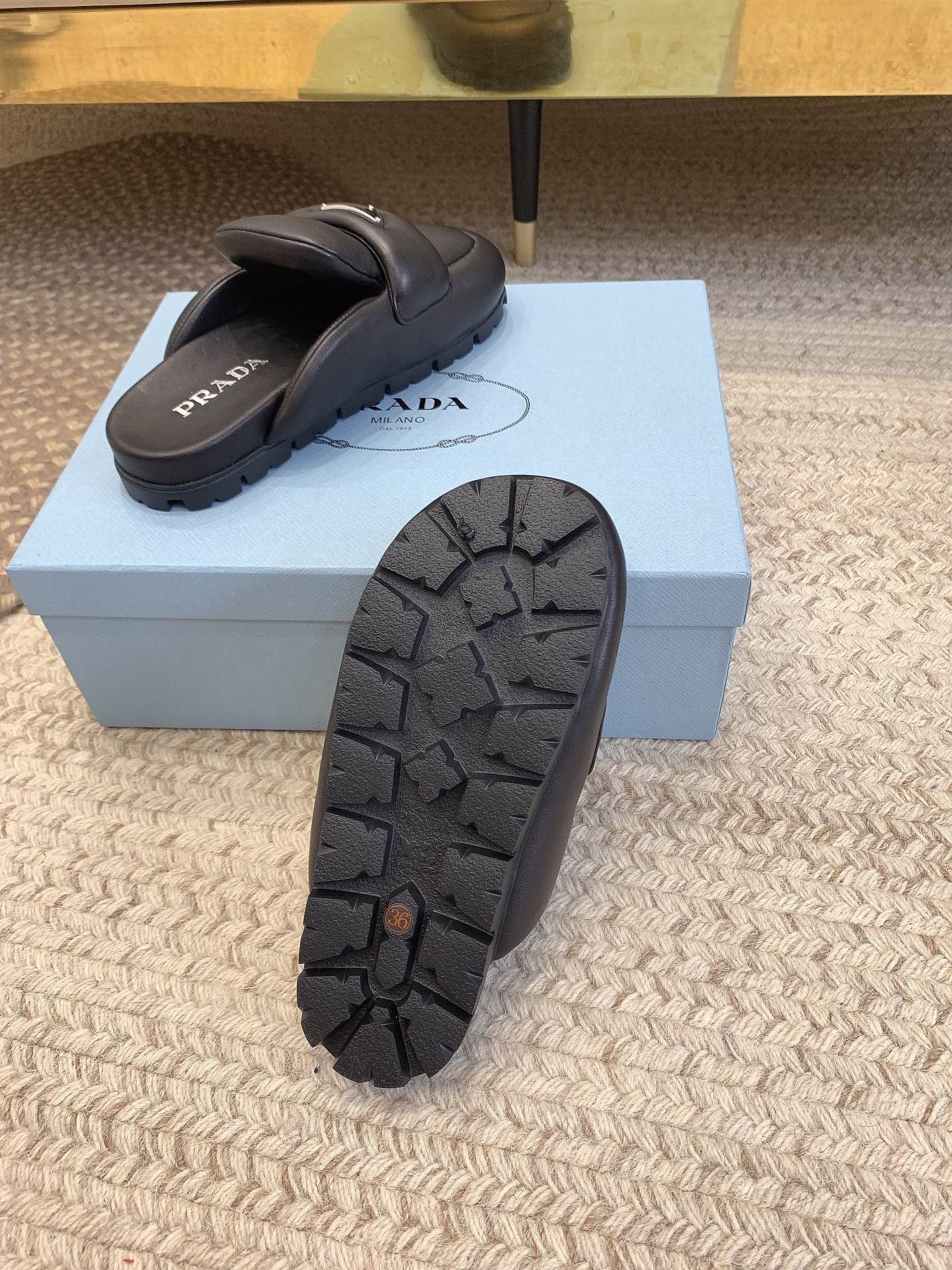 BE61DEB9-1CC6-4E24-8F52-35CF442D4D0C