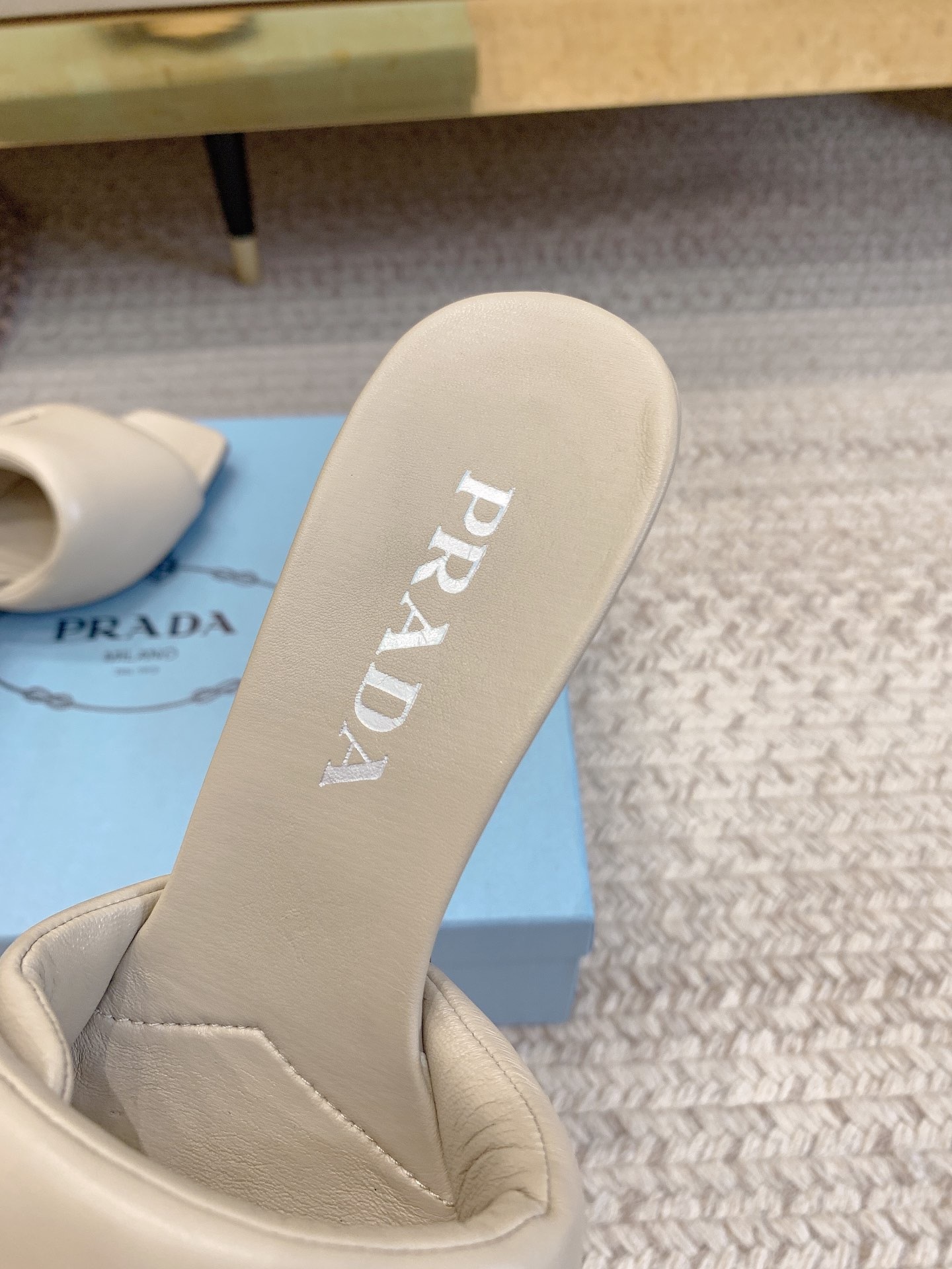 6CEEB130-58D8-4C96-A508-68ABCBF05D08