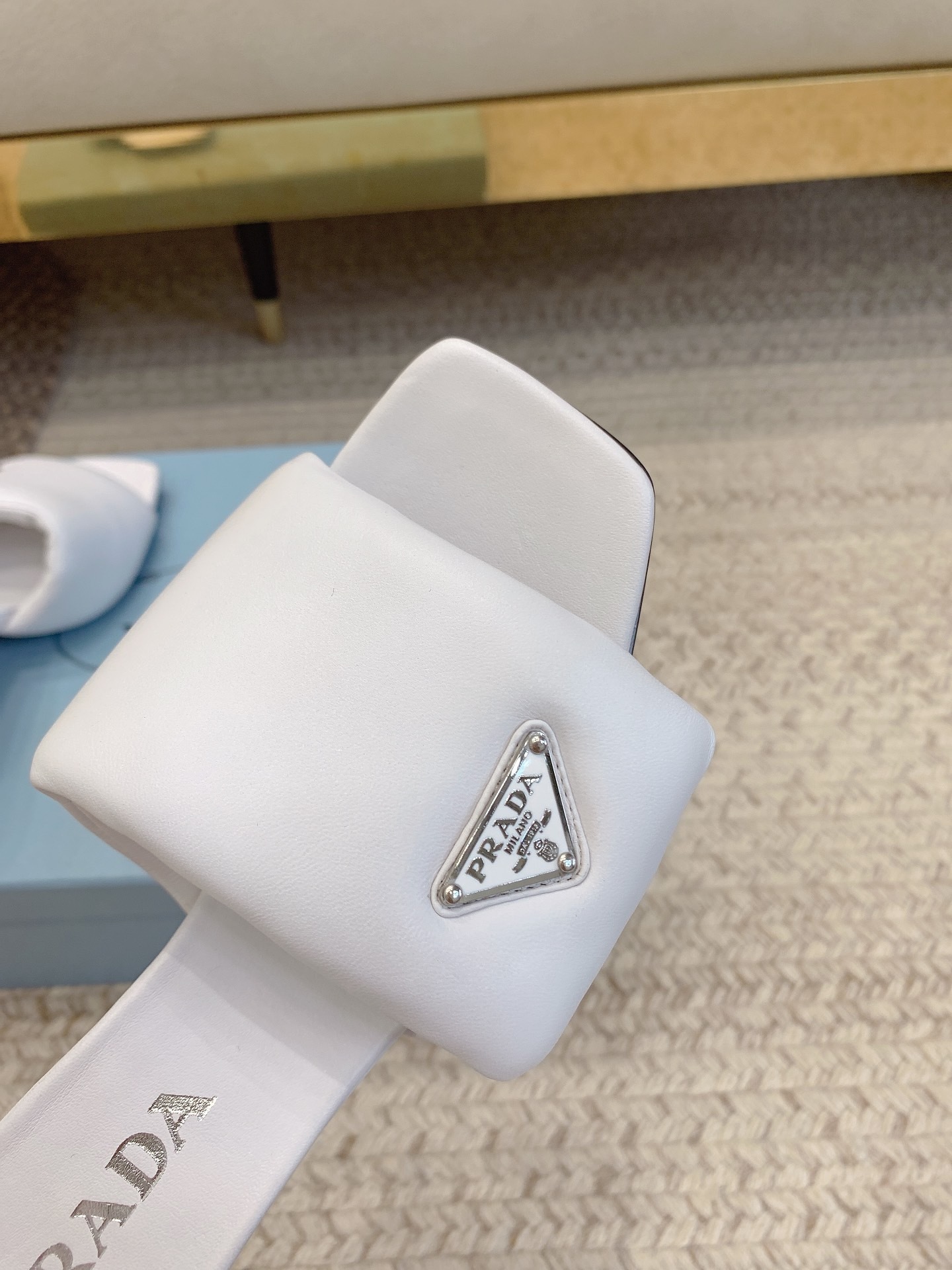 EBC38600-B527-4BBF-BF0D-CB365E34DA2E