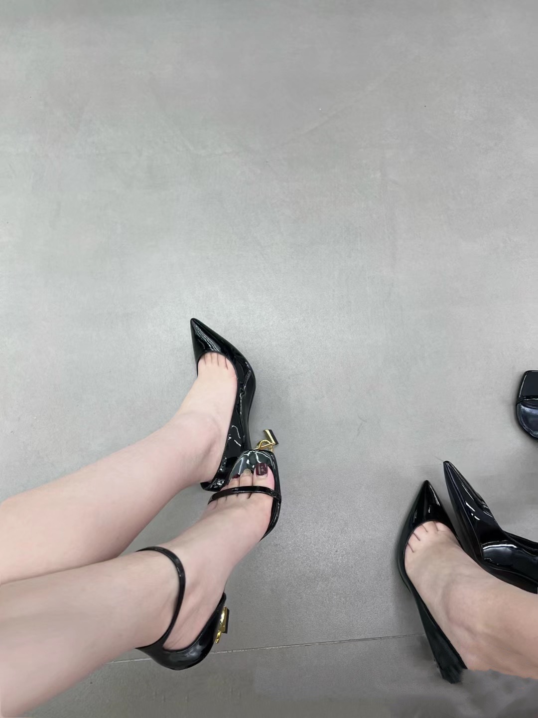 386138D4-1431-405A-8035-57182D660B10