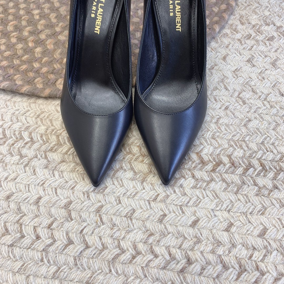 5B66A76B-969E-46B4-9C3A-0B71C336F16D