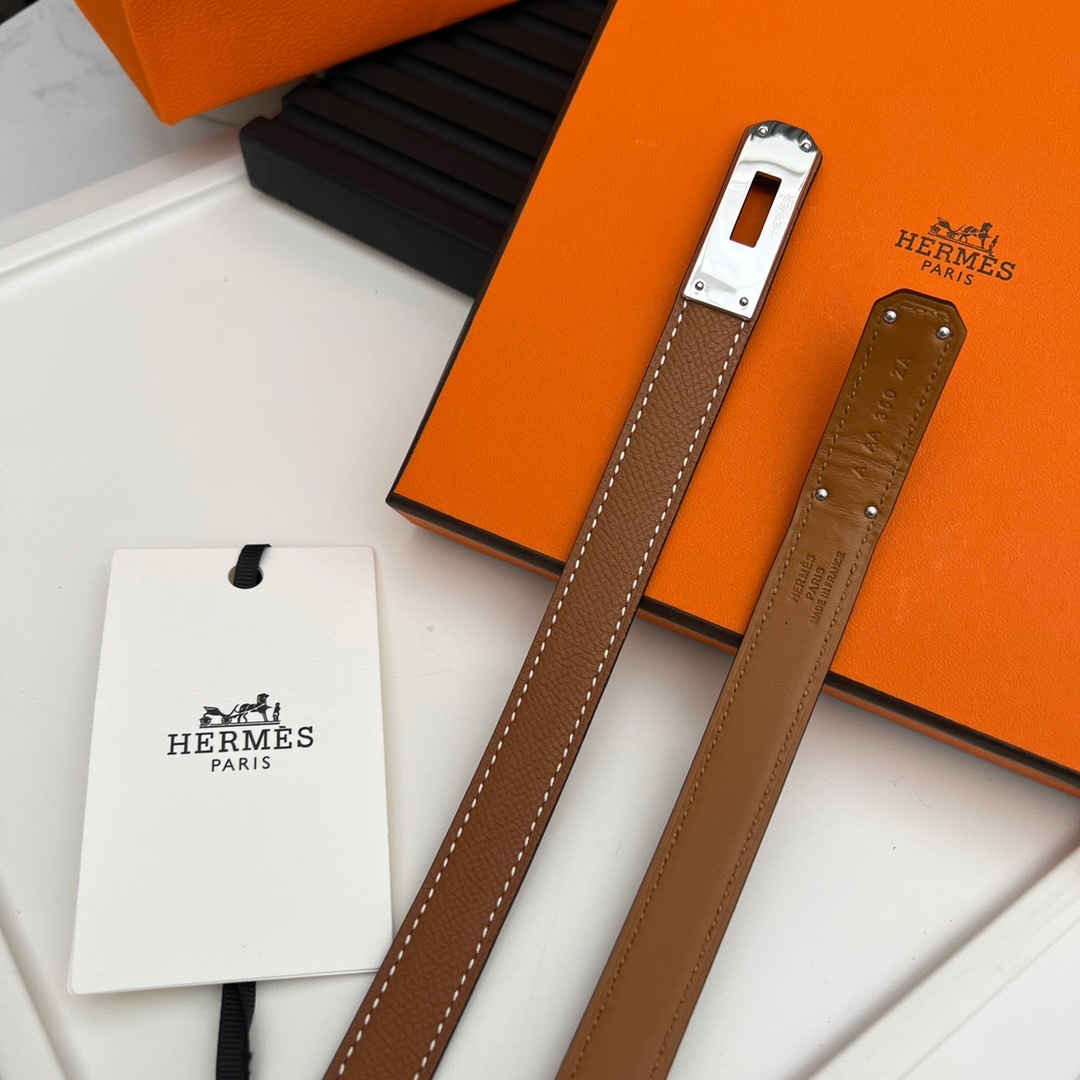 4FBBA9F0-0F98-4F1C-8A7B-925D47F4B5D1