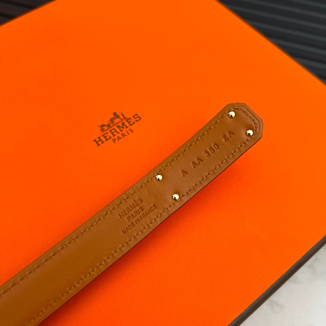 E18B97C4-6815-4364-9A4E-AE8611C5FC24