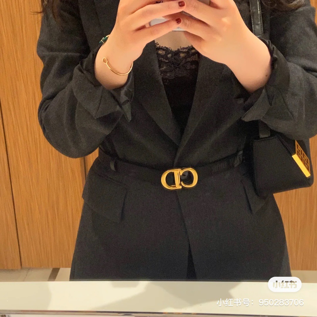 5442DEC3-4461-4B39-8BB9-0D70C5F265EA