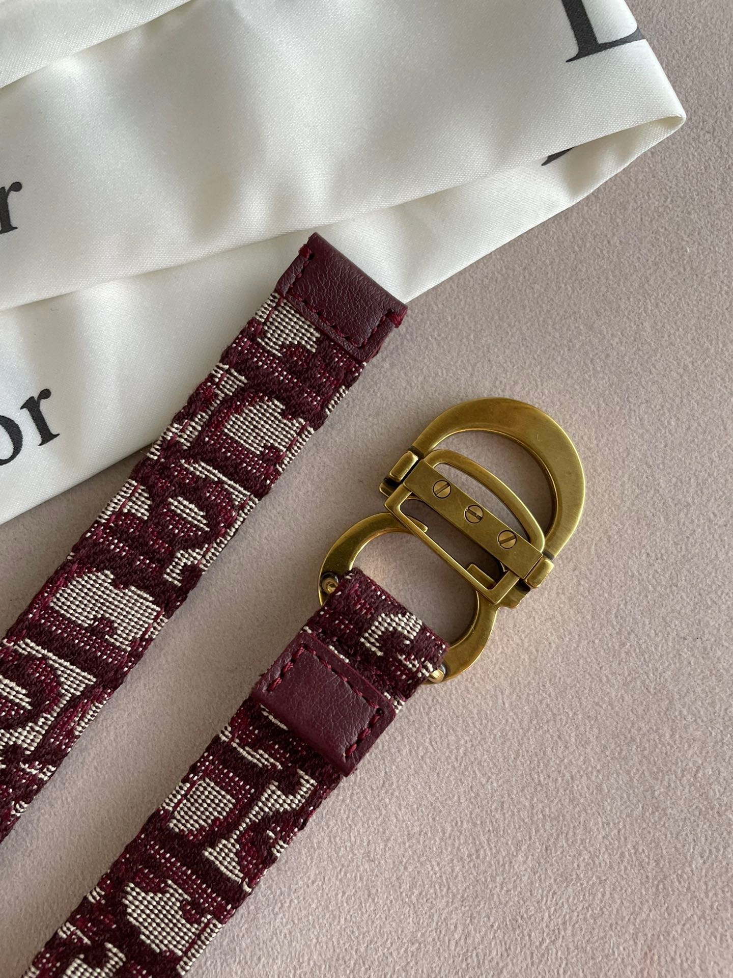 865AFC3C-7B34-4F79-98DA-DF96ECA43FA6