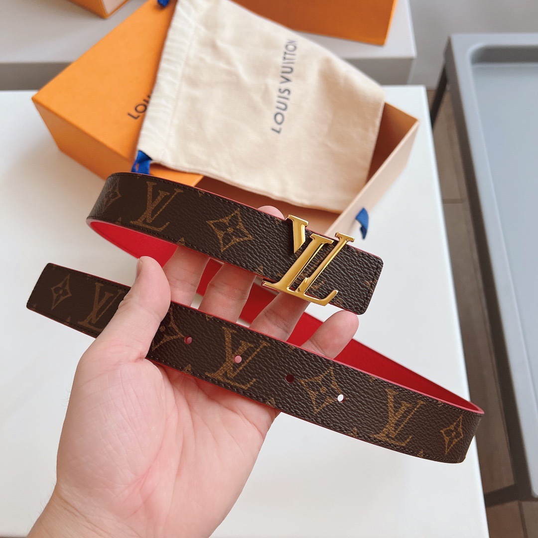 9B29526F-D4B3-4BB8-B696-A0AF1C20016E