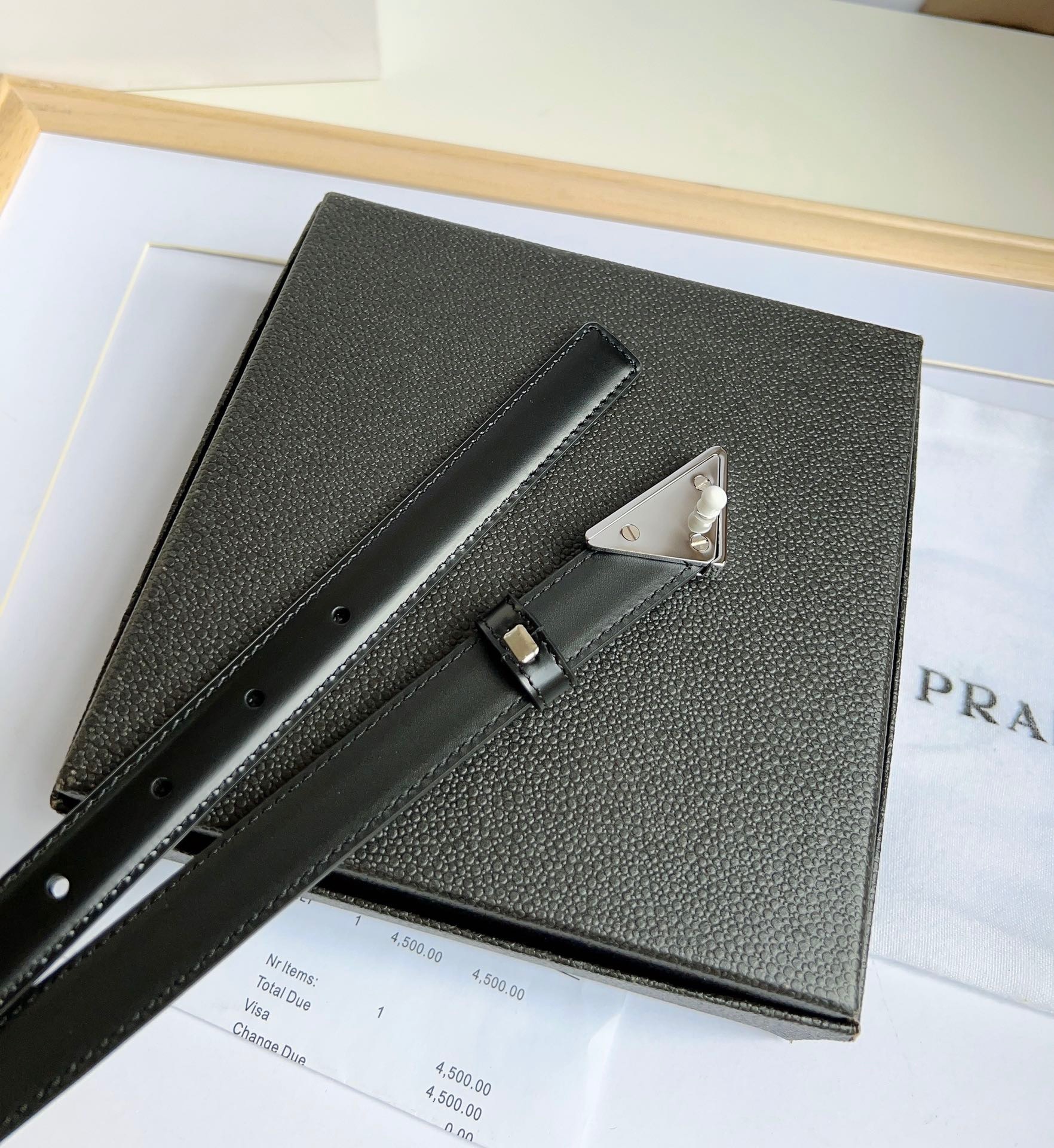 70EA696E-1A62-4235-9D15-A59A20798378