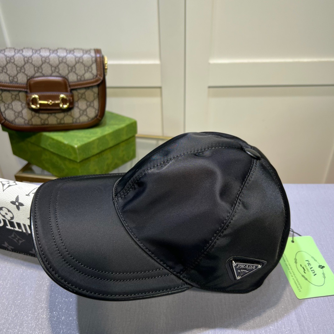 B8871448-667C-45B6-A582-DC4C125BA5E8