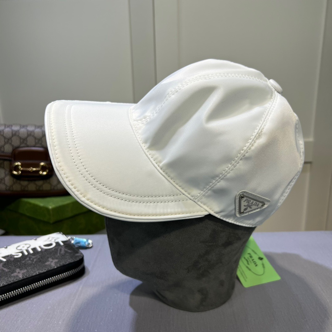 Prada baseball cap – Theluxystudio Prada baseball cap – Theluxystudio