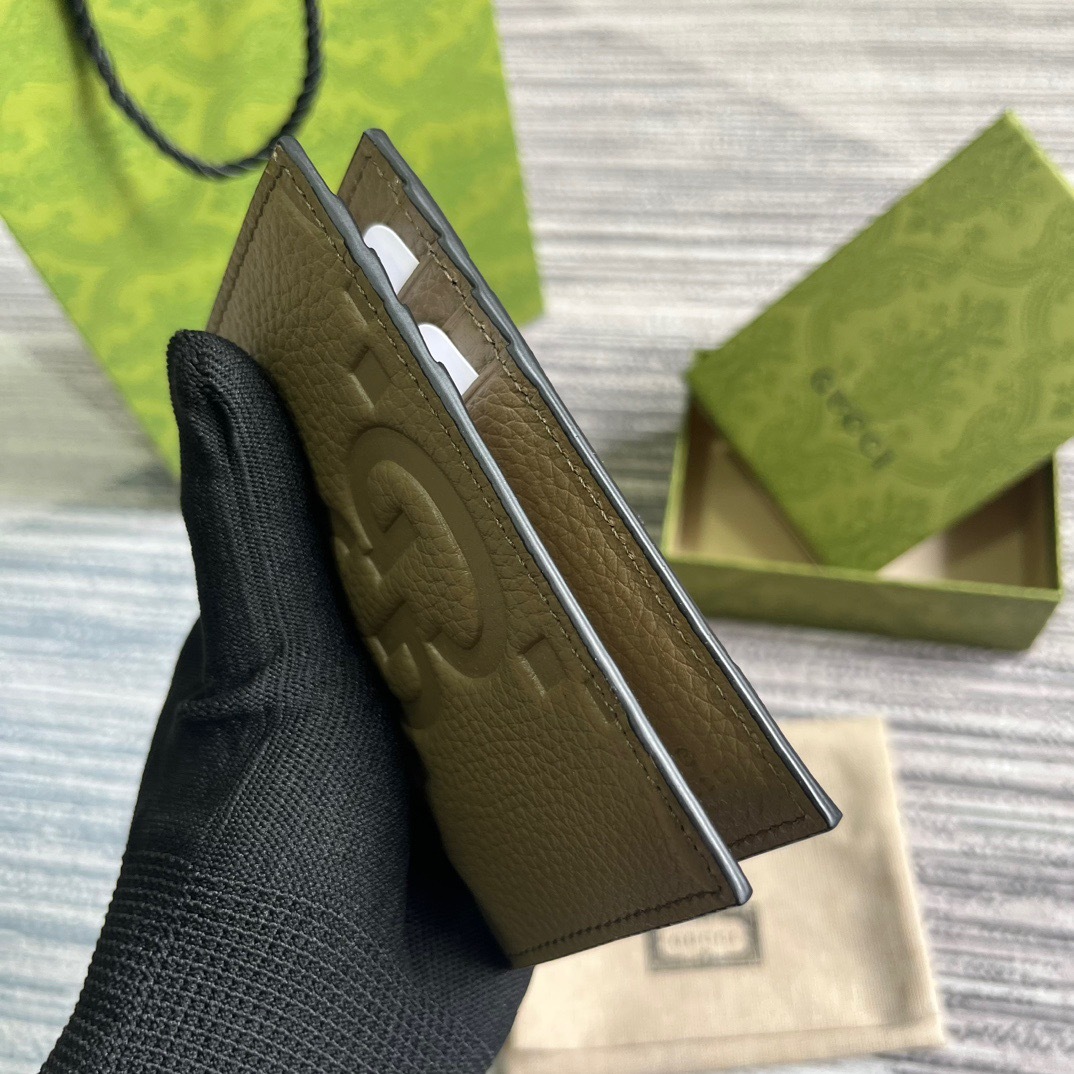 0A2B35F7-454C-4B31-9522-A4E122056562