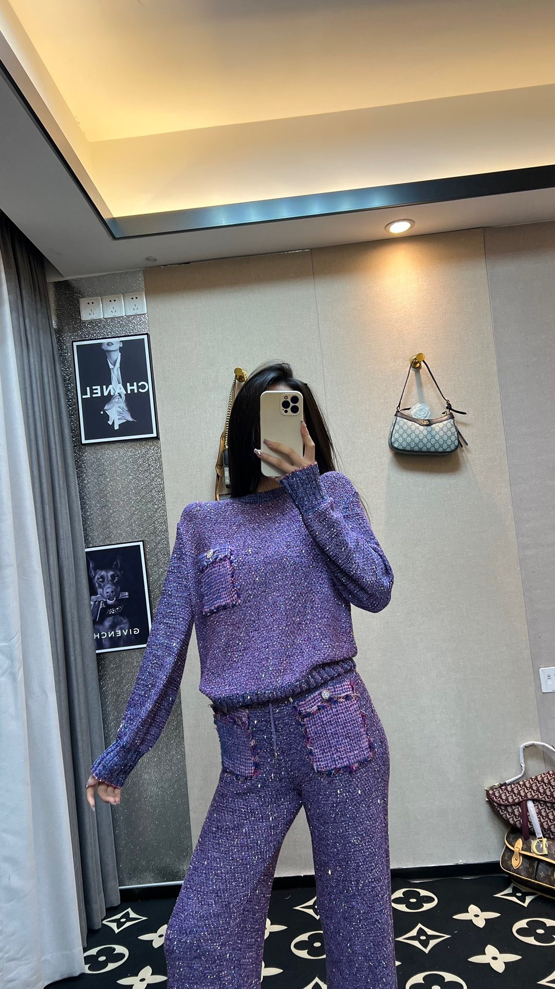 46C7767B-6E9B-4ADA-8B6D-99CE0E8EF9F4