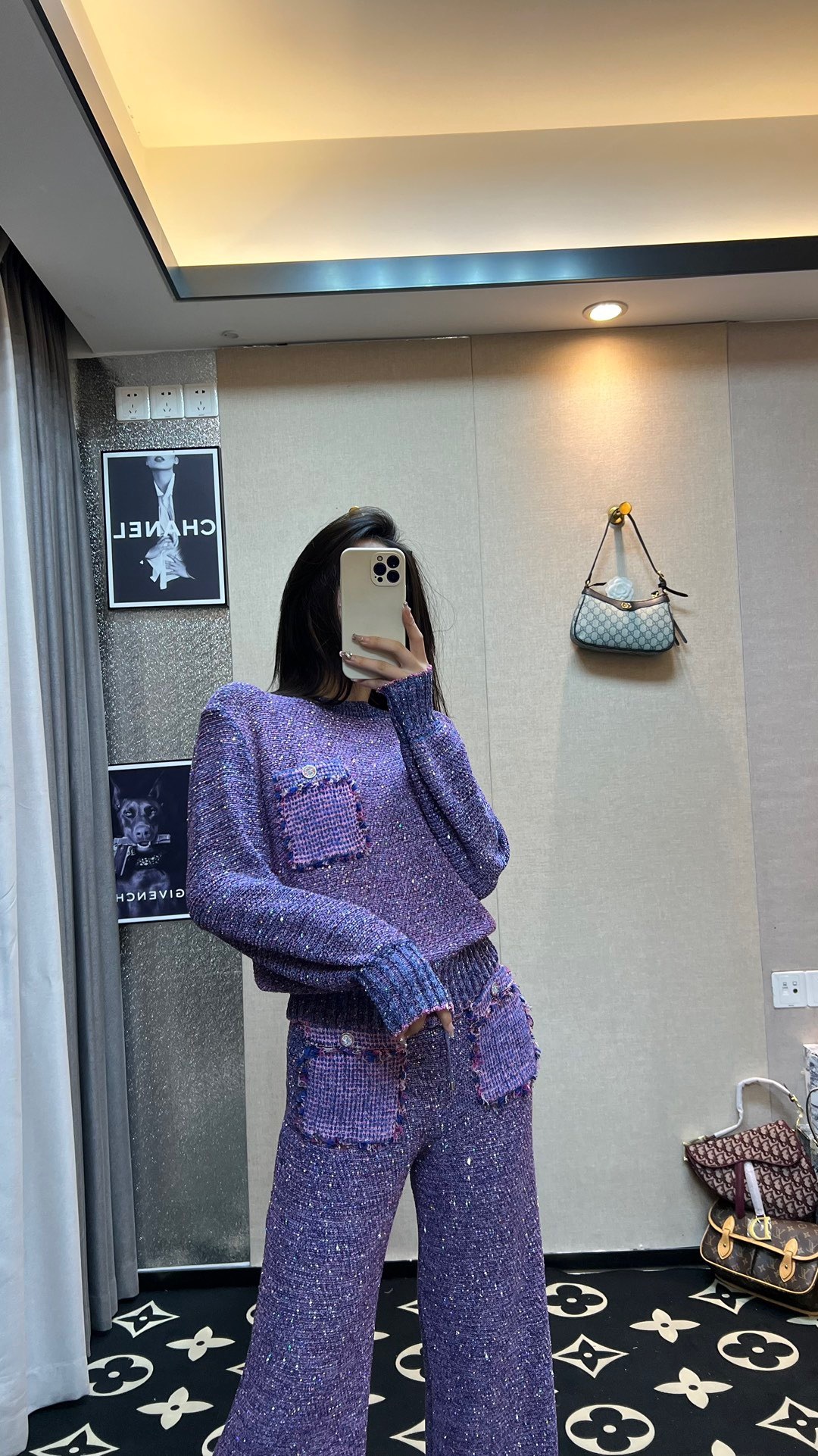 1AD608CB-529B-49C8-942D-E677EF920B0D