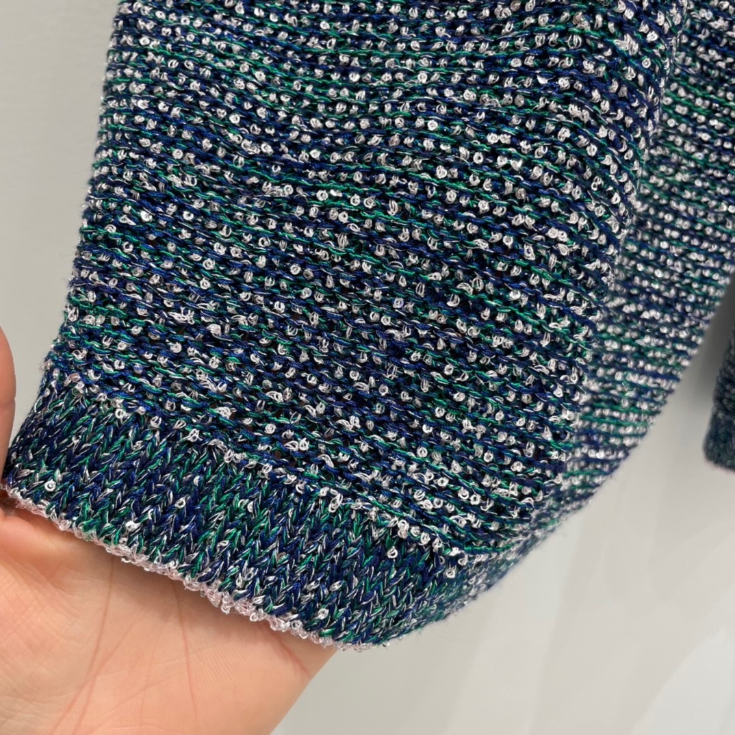 7D2CB718-AF7D-4DA7-B98B-1D2EAA0D55B5