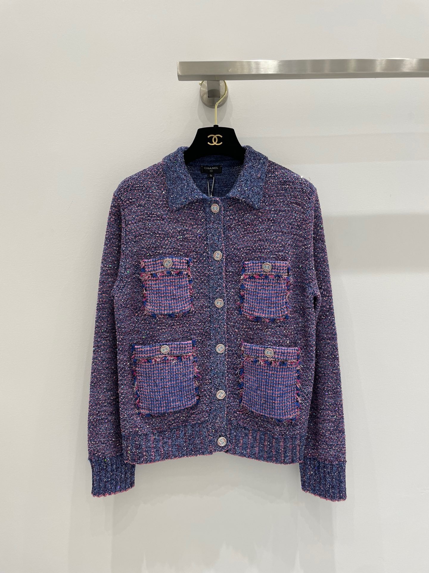 06F558FB-E080-45FA-BD4D-D09B4EBDADC8