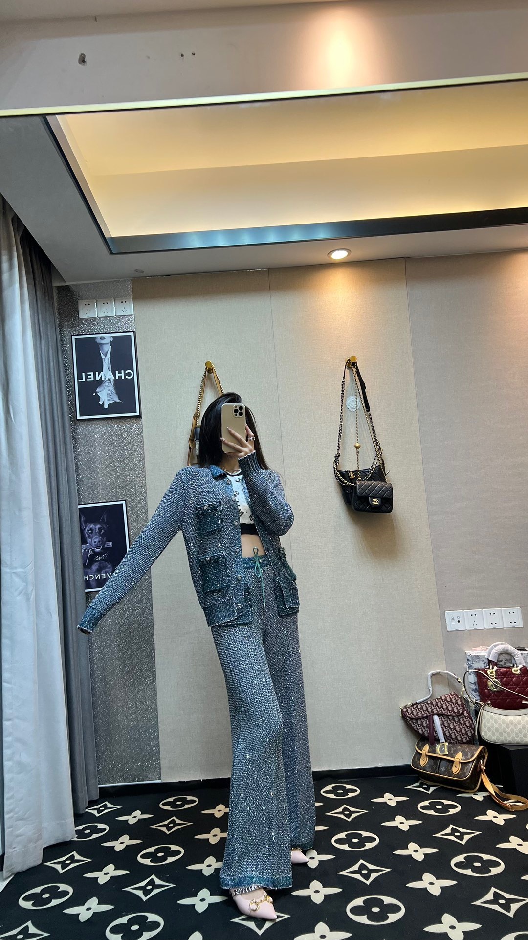 BC3E69B2-CAFE-4BDA-96B1-3EE6A4D022FC