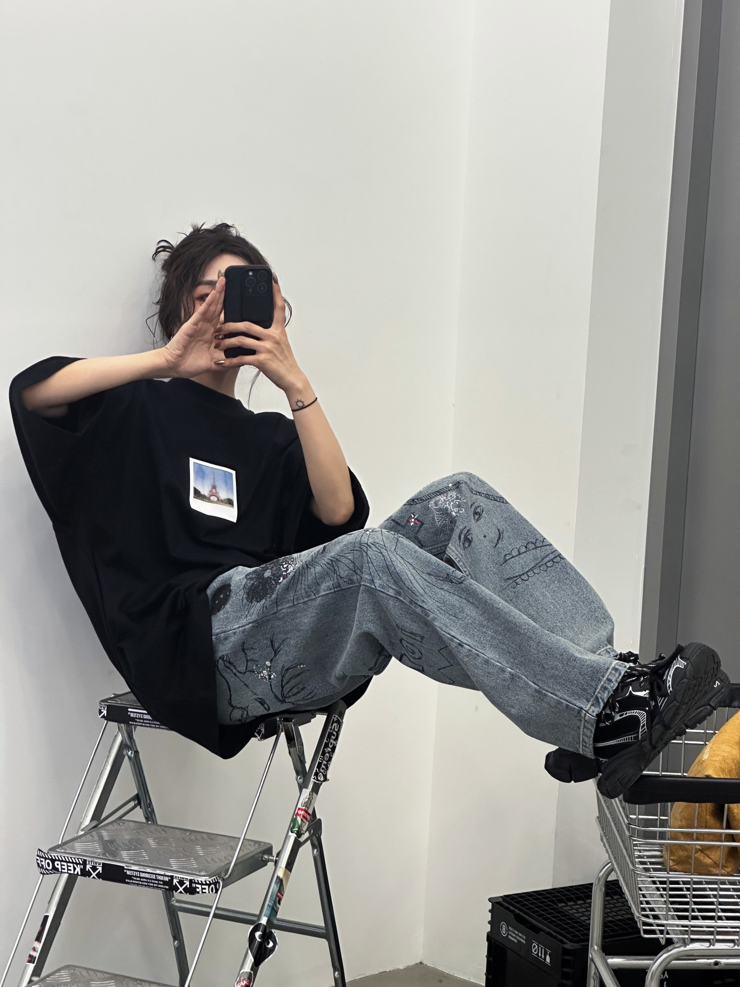 F2FEA76C-0778-471E-AD6E-8B1A4B46660A