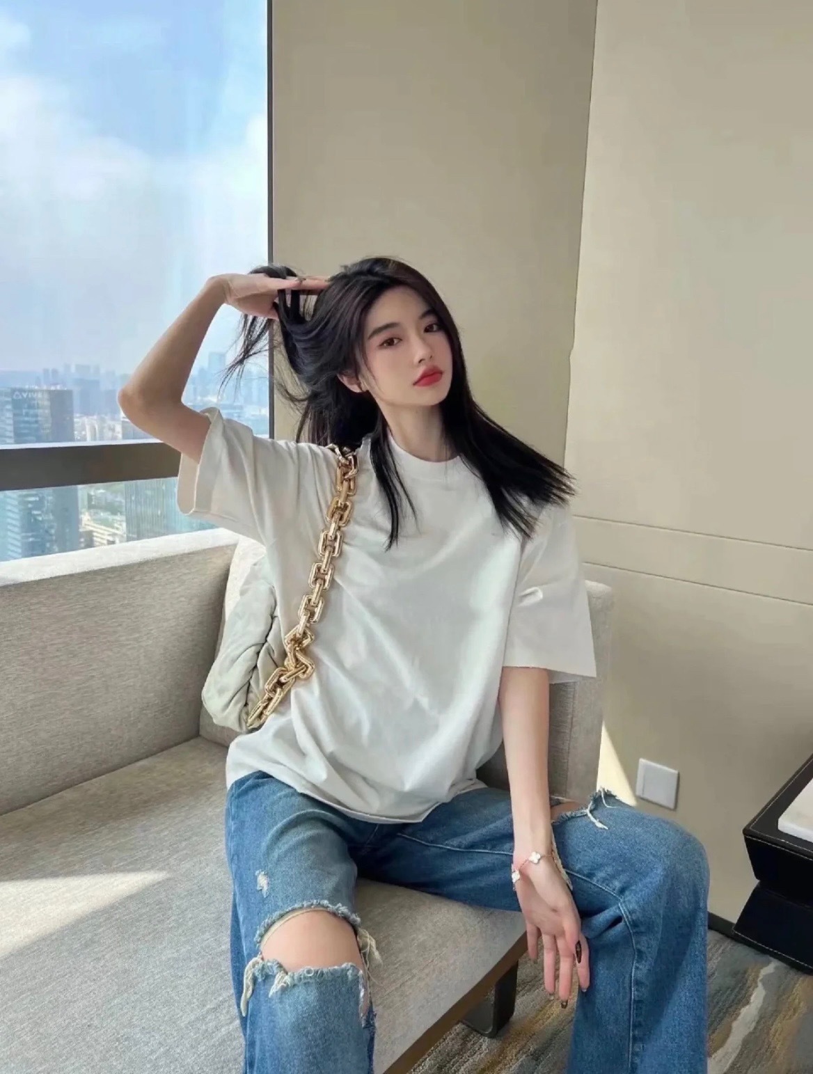 BD562DE0-8F3A-4FA8-9061-870C9D31725B