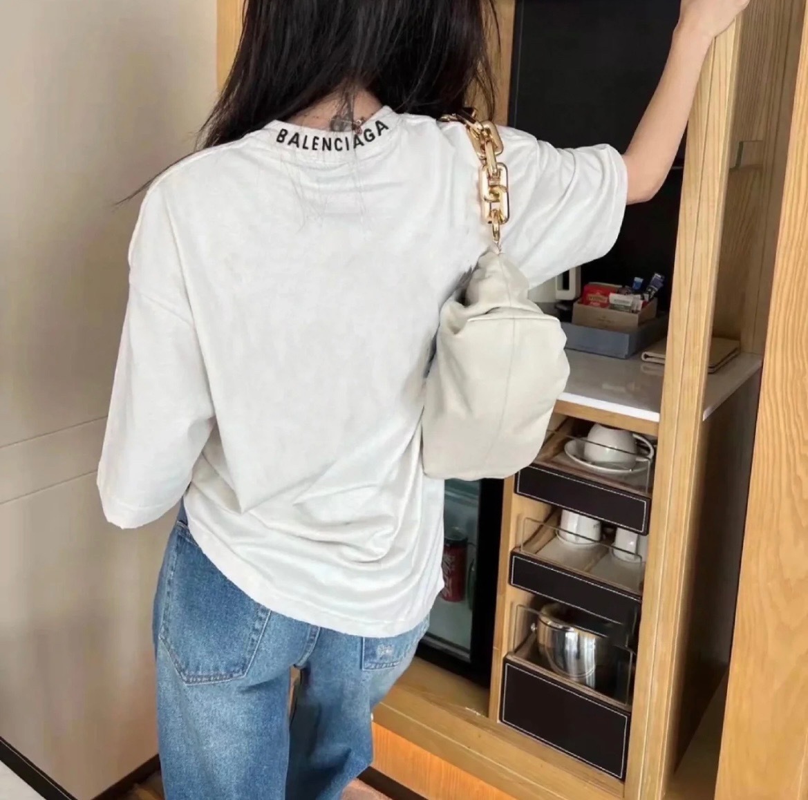 5D264ED9-B042-4892-8FF0-1832C57747EA