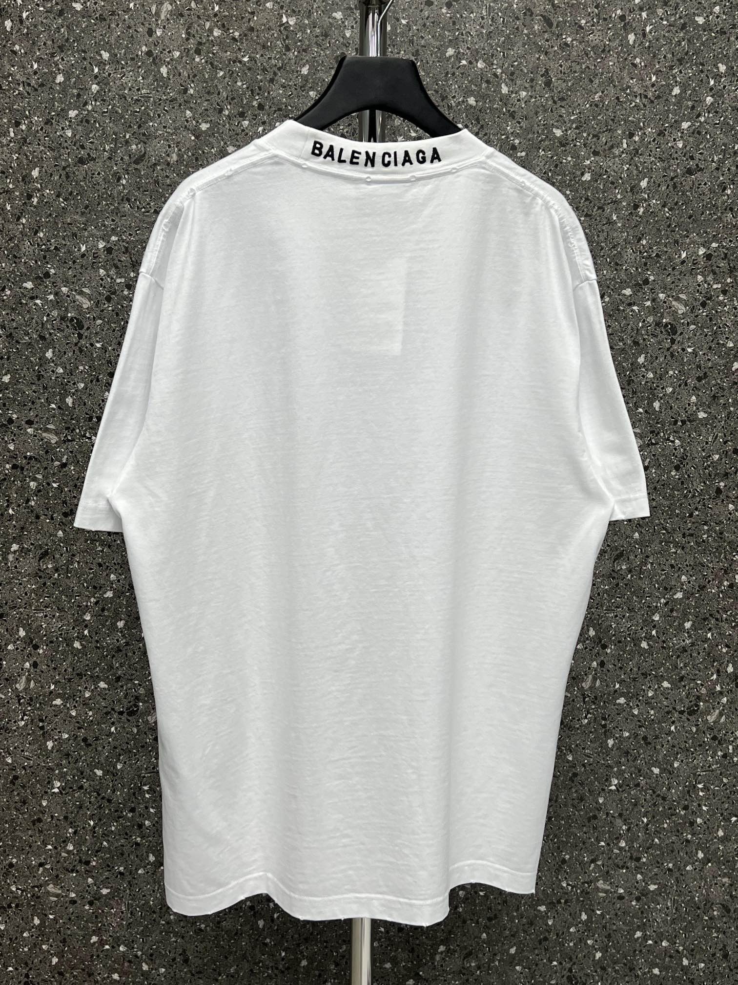 268AF156-6A77-4F19-8C1E-08A96C2B4C85