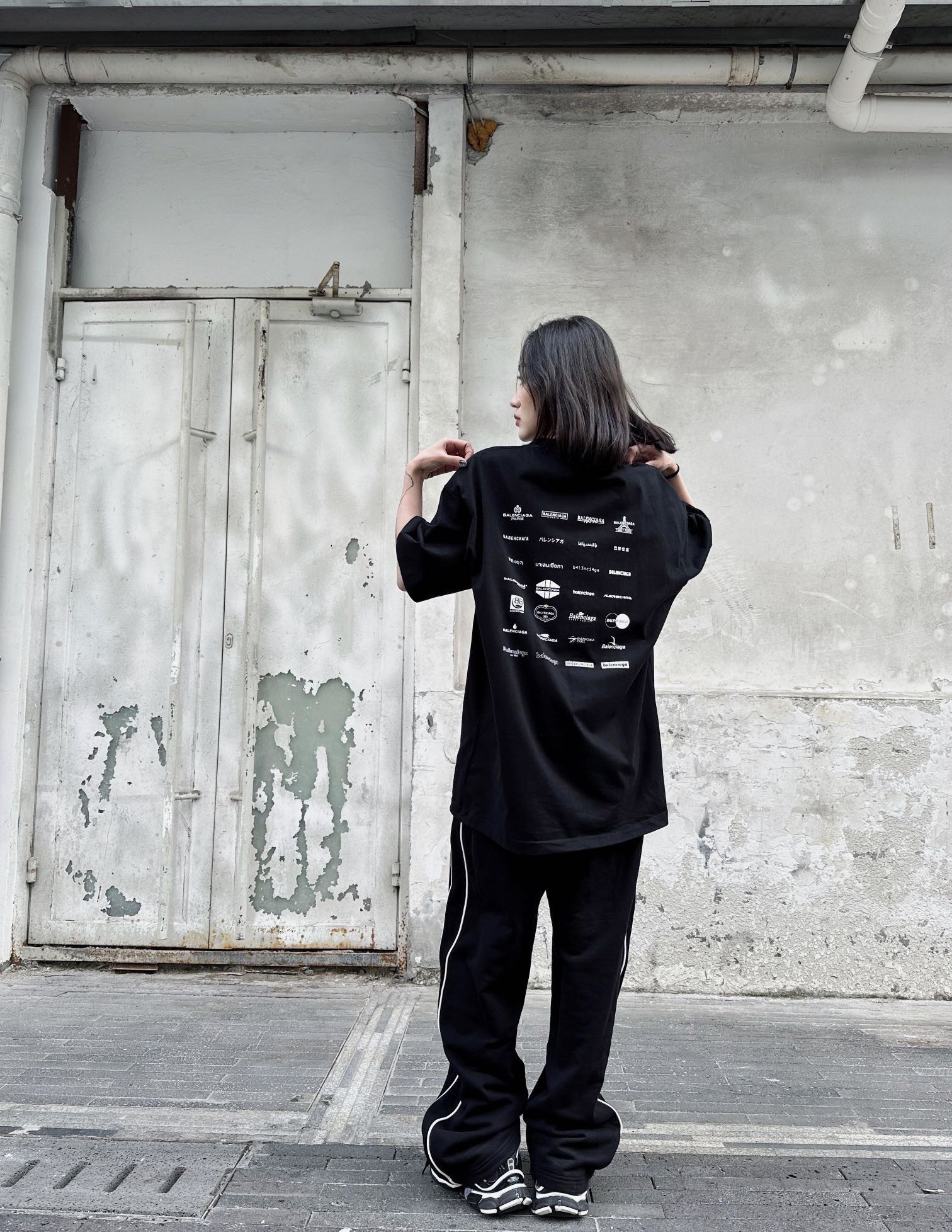 54799253-E117-4827-ACA7-B1F2766DD6FF