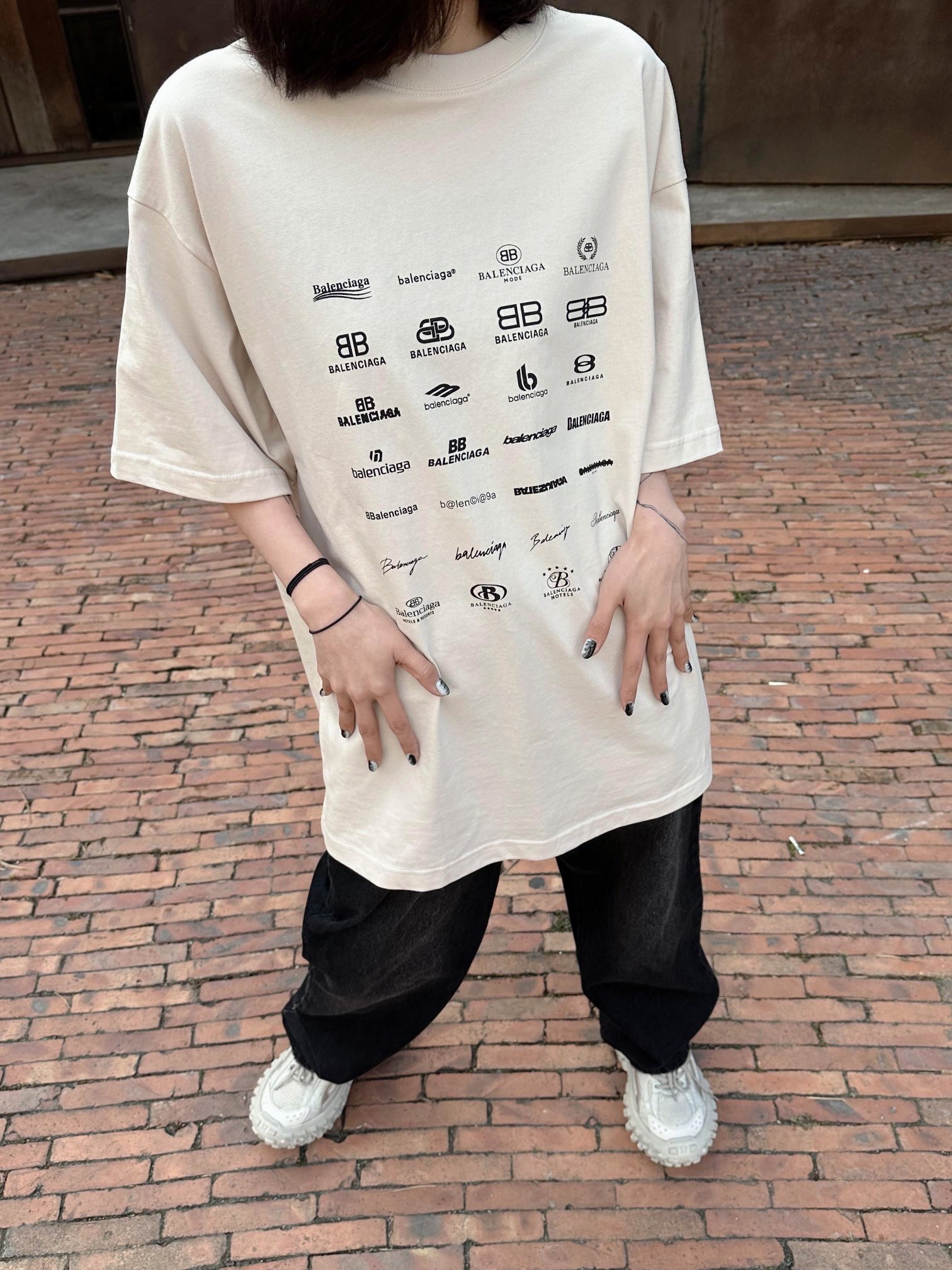 F10678E2-DB6F-4A56-A08E-93DCA6D16B67