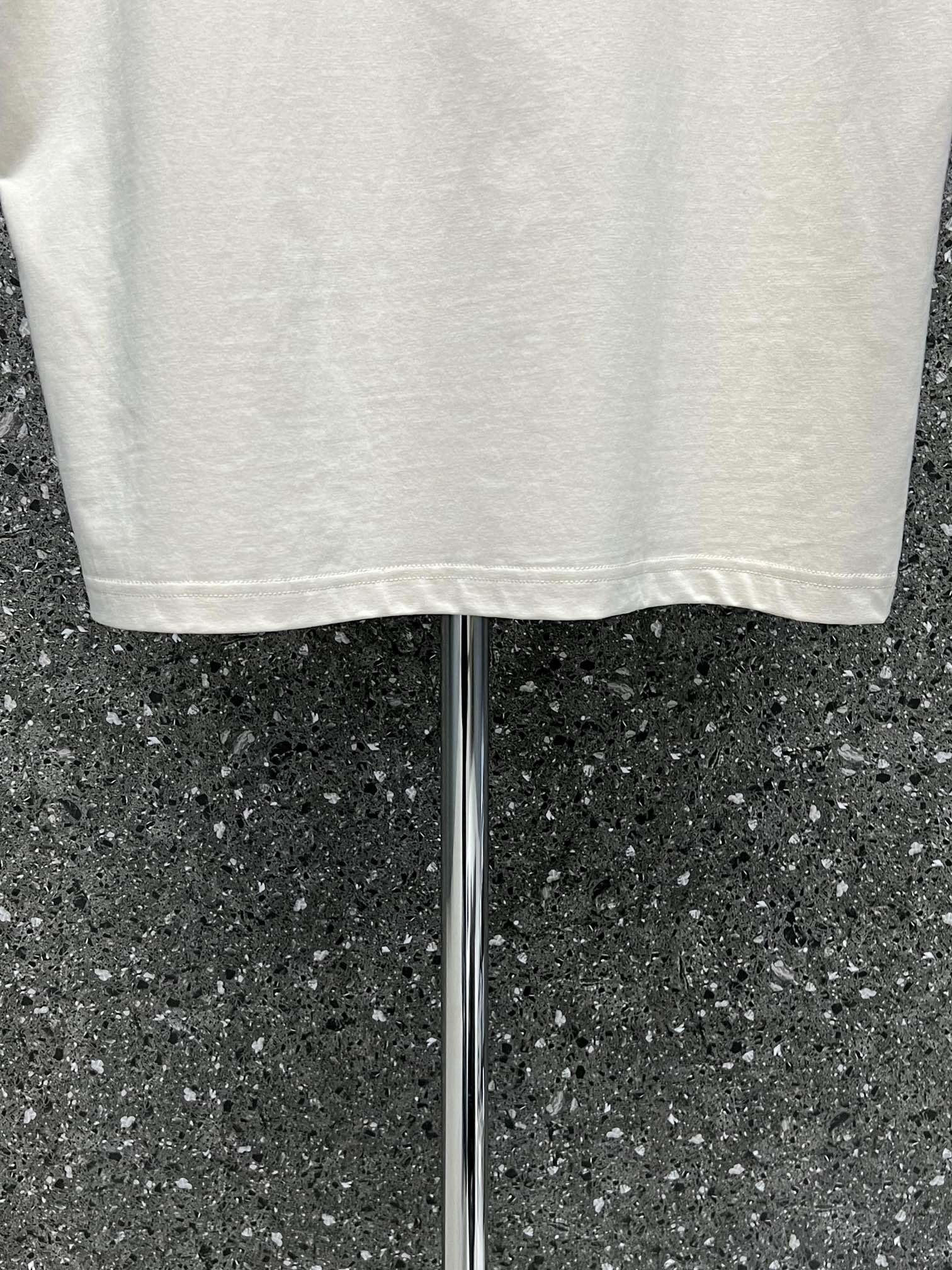 17444245-FBB6-4F2A-B89F-EEA236A5A254