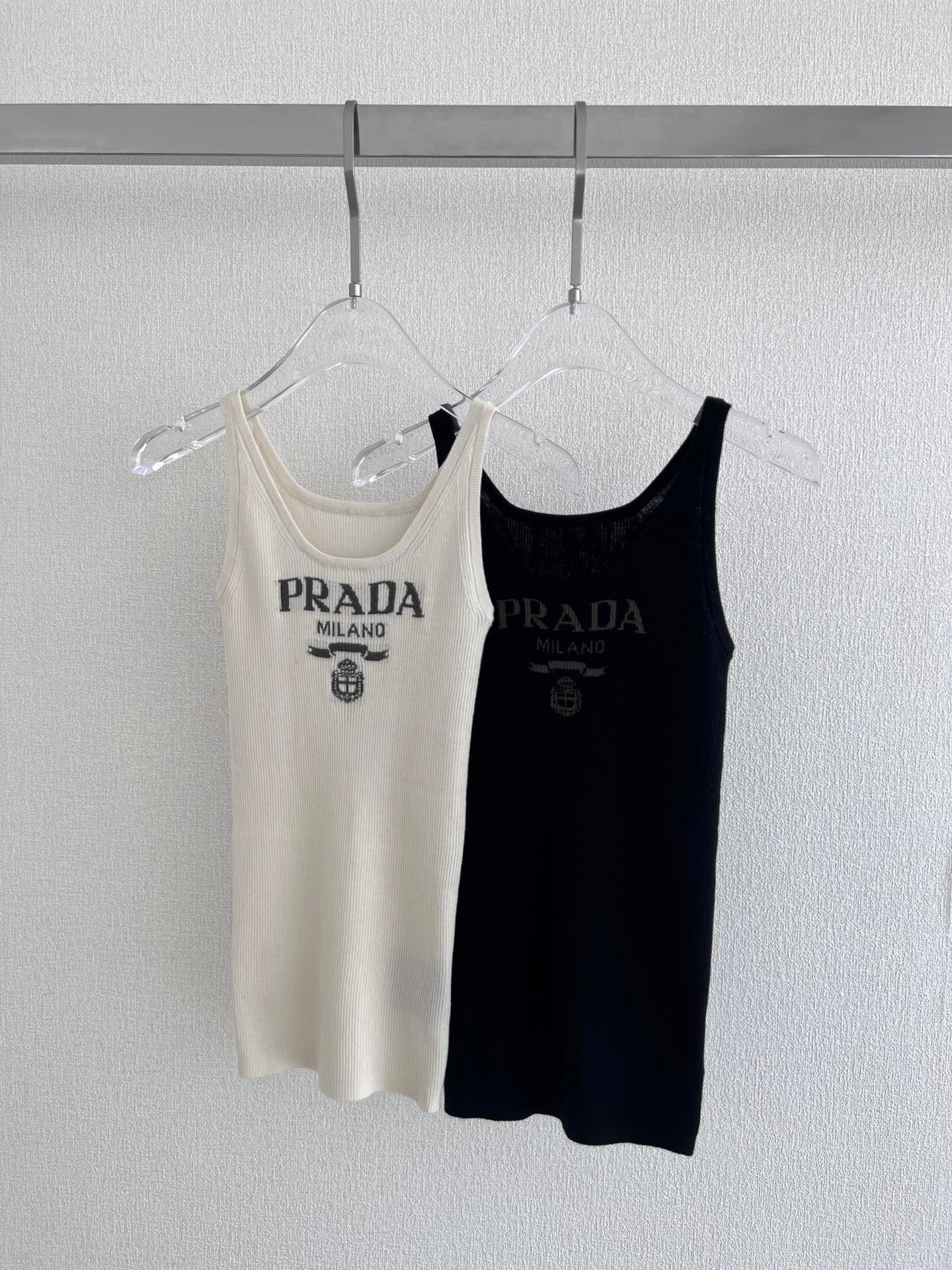 5C167A97-6BE5-43B8-80C8-1E3D8C86164C