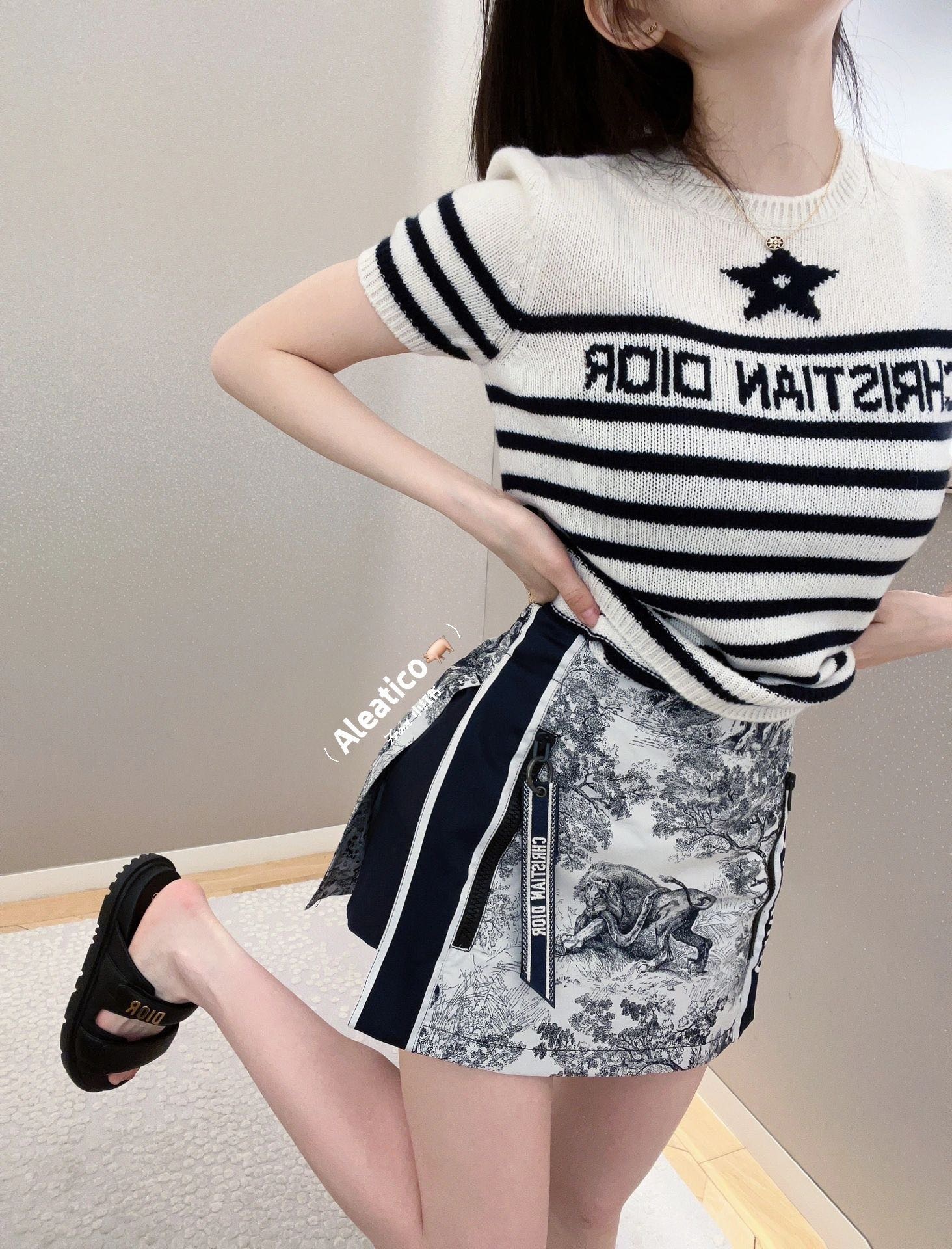 E1D4F0AE-4456-4DD7-B163-F664EBBAB0E6